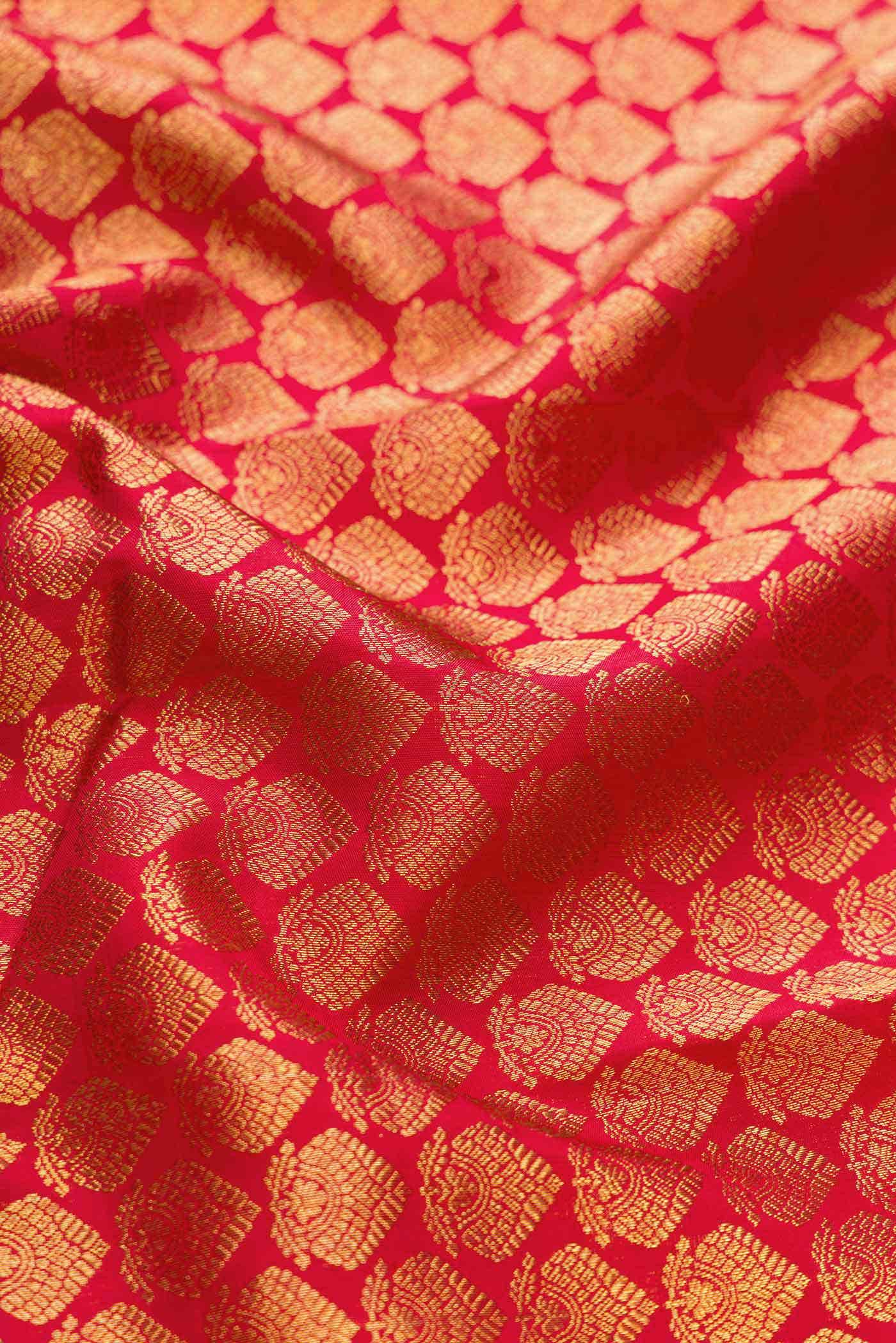 Red Dual Tone Kanchipuram Silk Saree