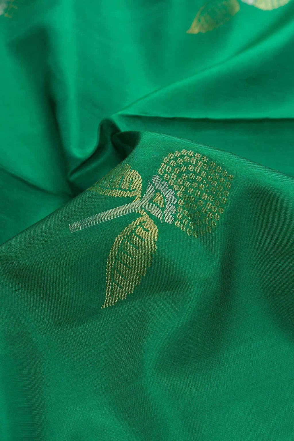 Green Dual Tone Soft Silk Saree