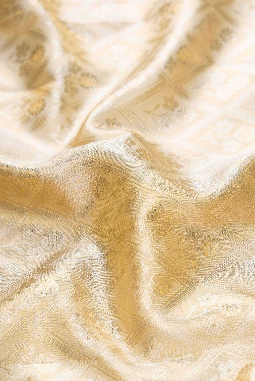 Beige Dual Tone Kanchipuram Tissue Silk Saree