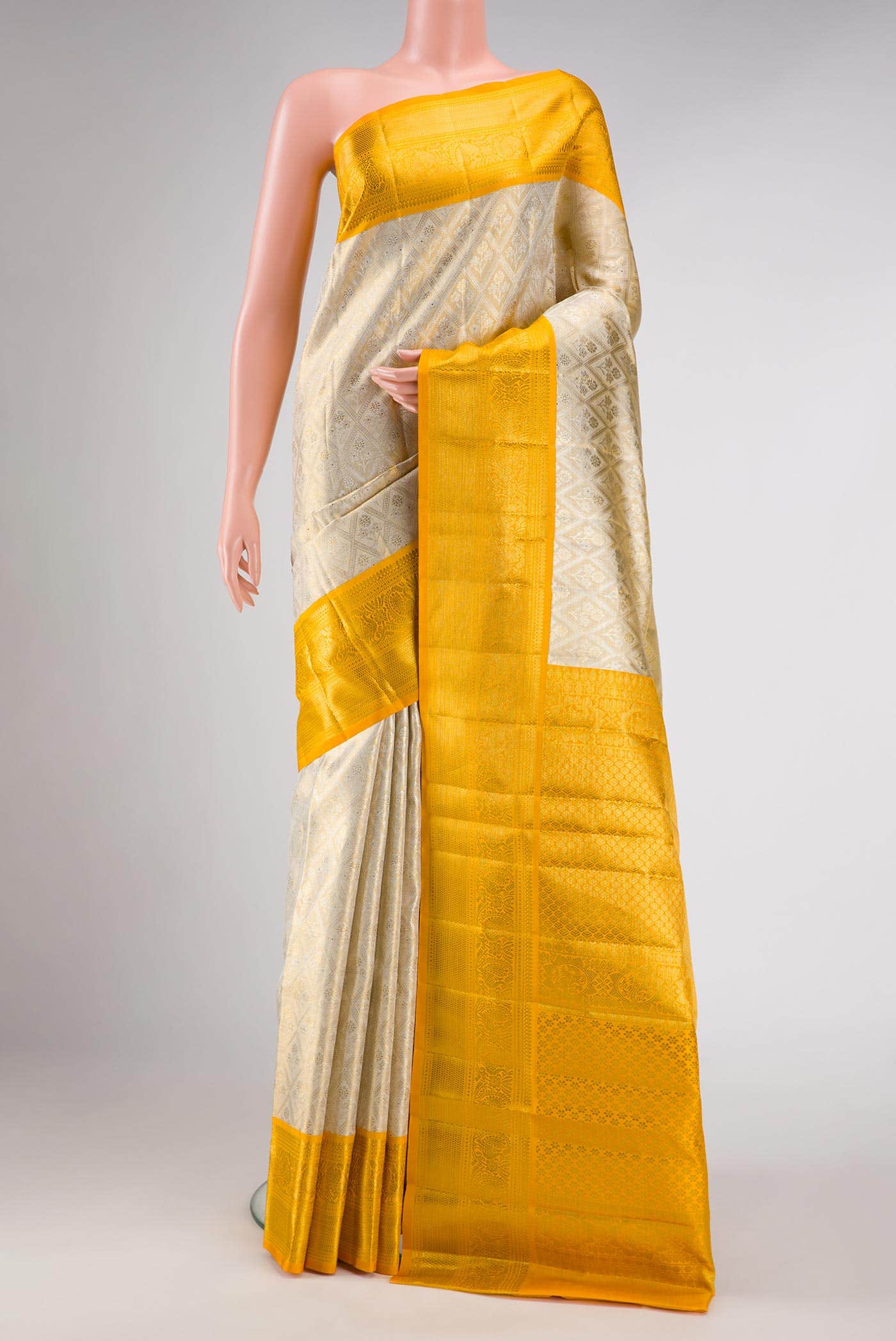 Beige Dual Tone Kanchipuram Tissue Silk Saree