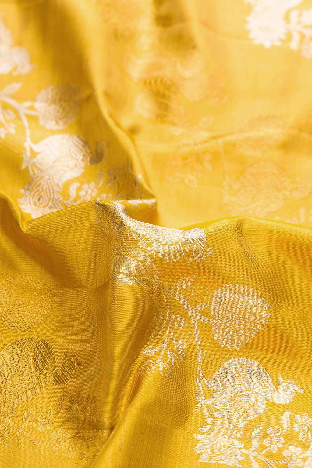 Gold Dual Tone Kanchipuram Tissue Silk Saree