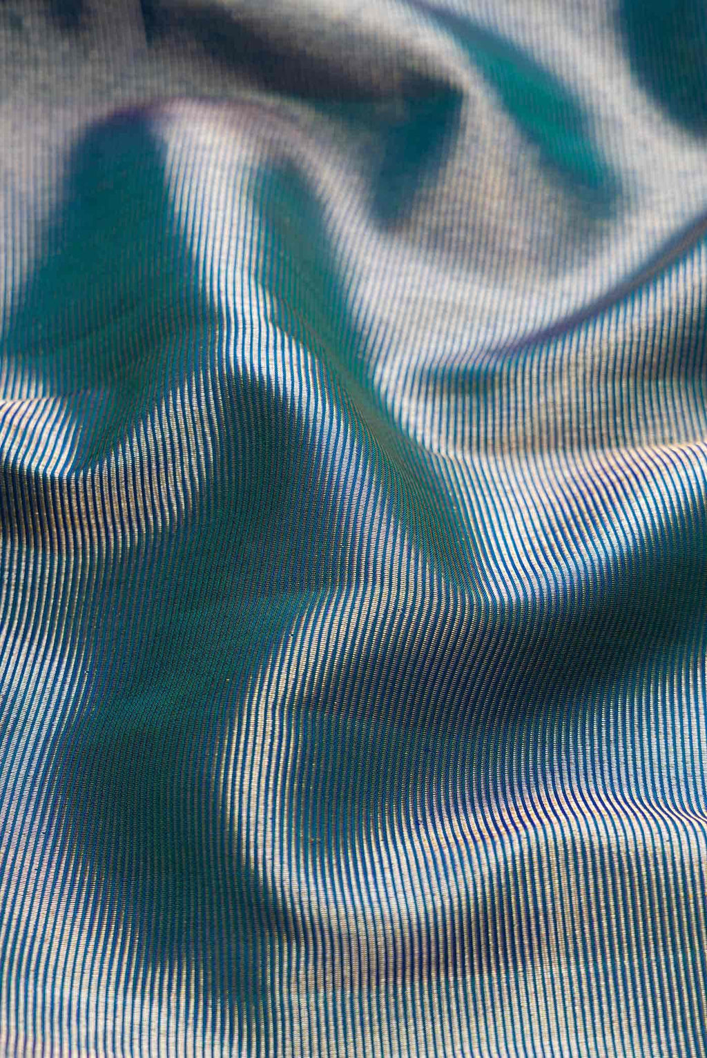 Peacock Blue Dual Tone Kanchipuram Silk Saree