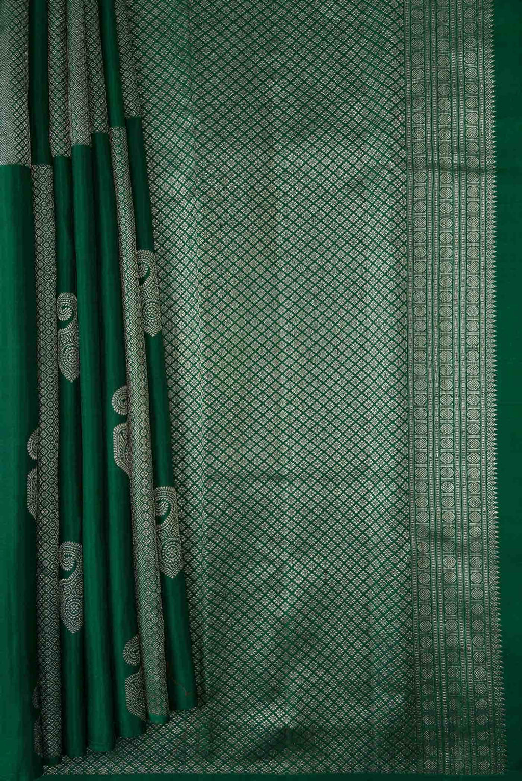 Green Dual Tone Kanchipuram Silk Saree