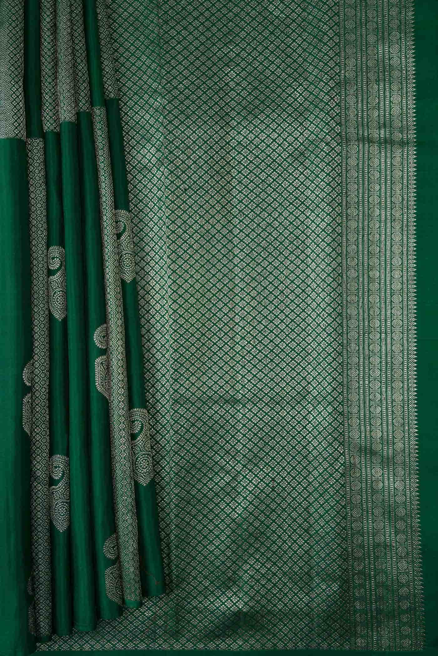 Green Dual Tone Kanchipuram Silk Saree