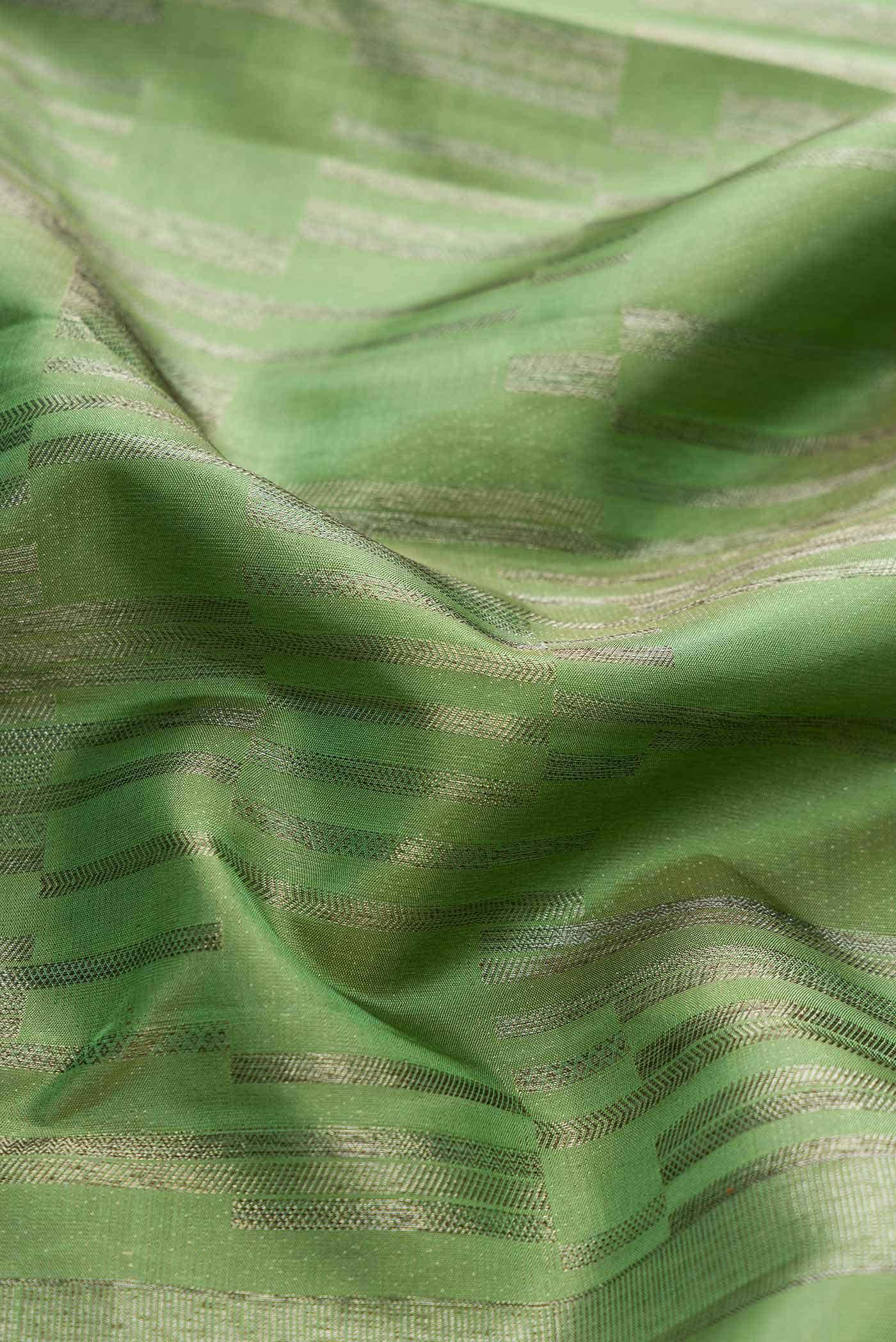 Green Dual Tone Kanchipuram Silk Saree
