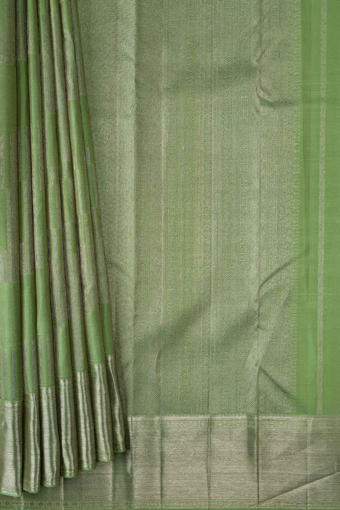 Green Dual Tone Kanchipuram Silk Saree