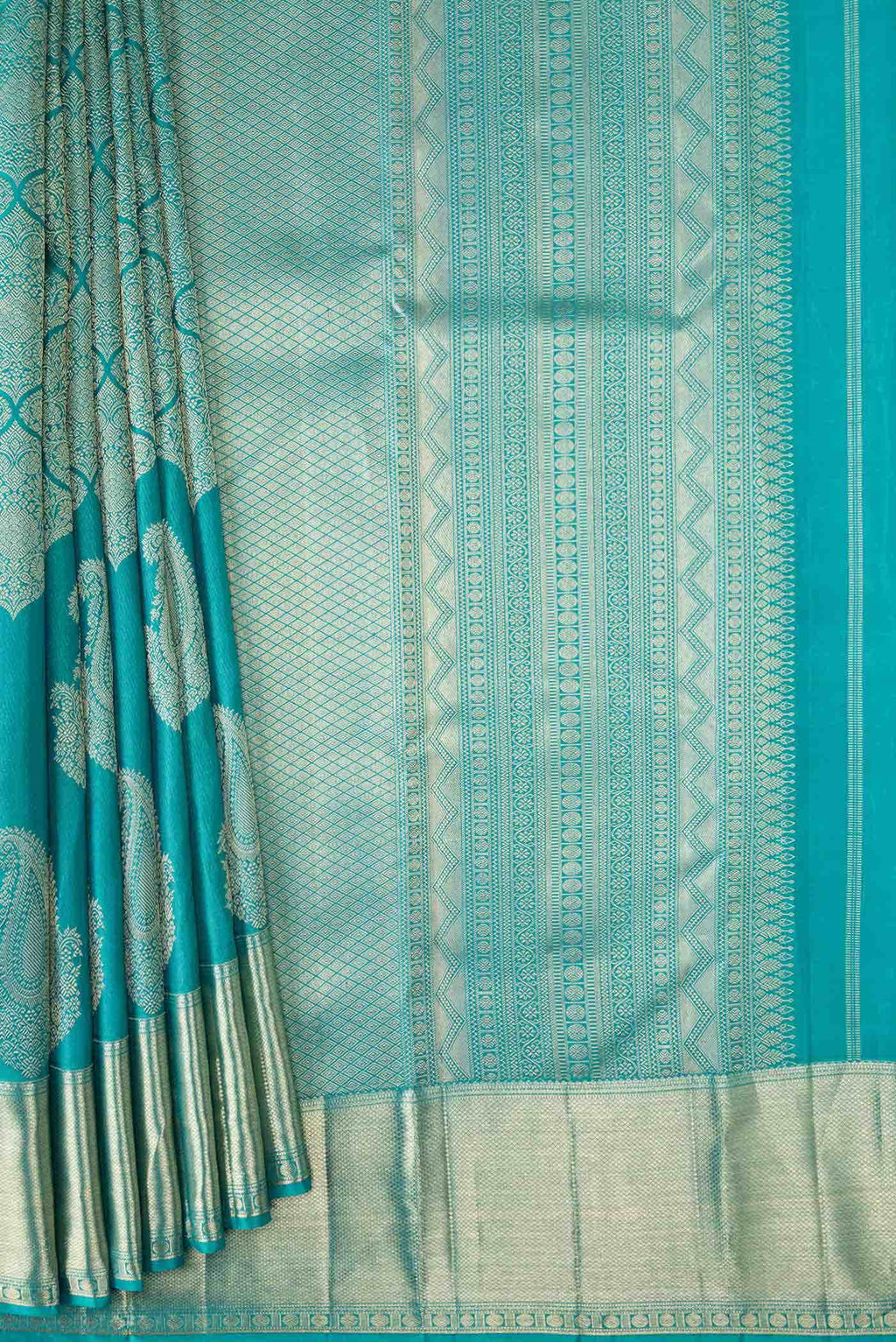 Sky Blue Dual Tone Kanchipuram Silk Saree