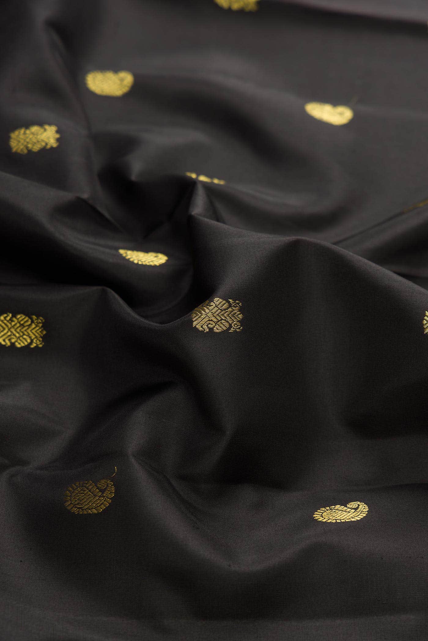Black Dual Tone Kanchipuram Silk Saree