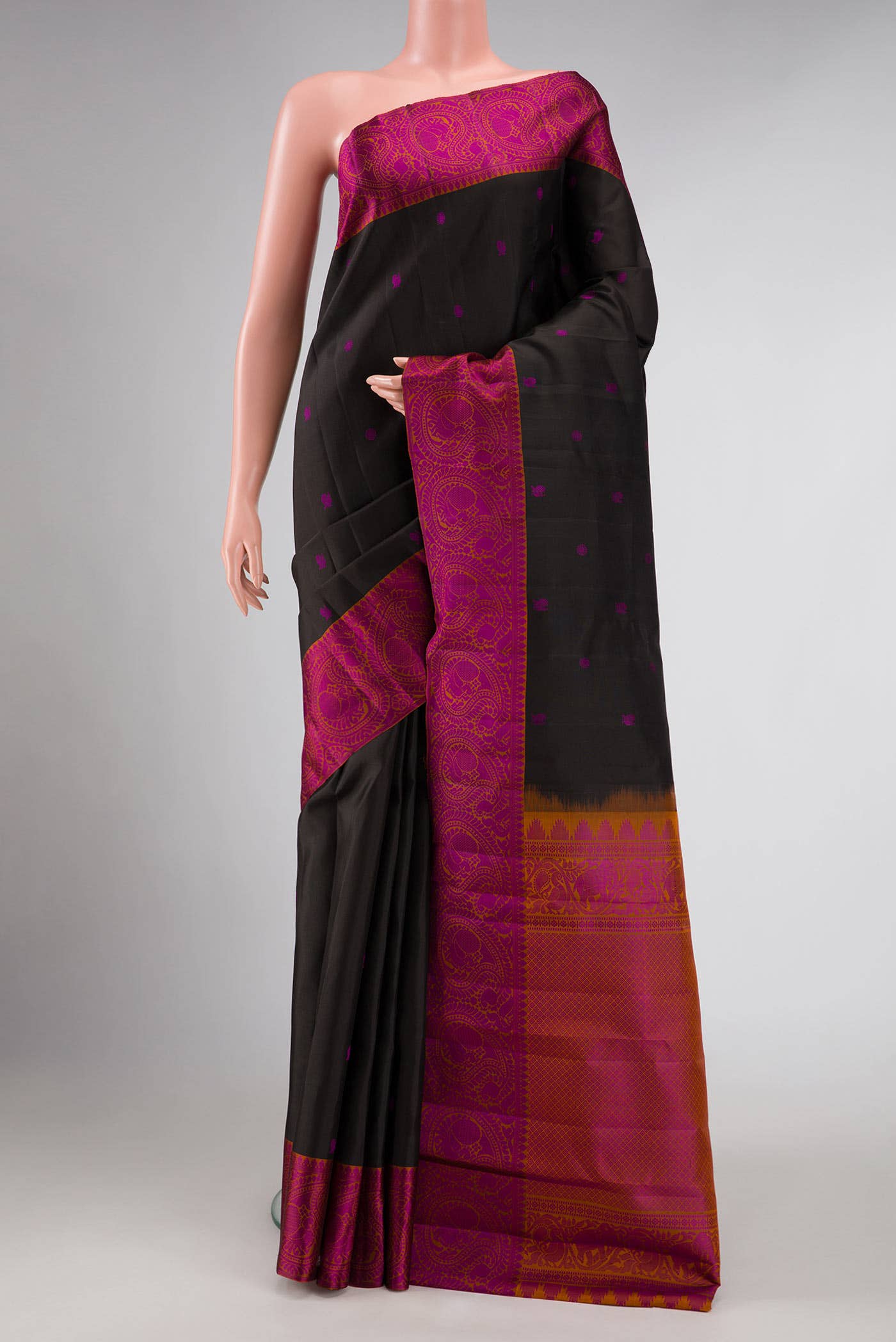 Black Dual Tone Kanchipuram Silk Saree