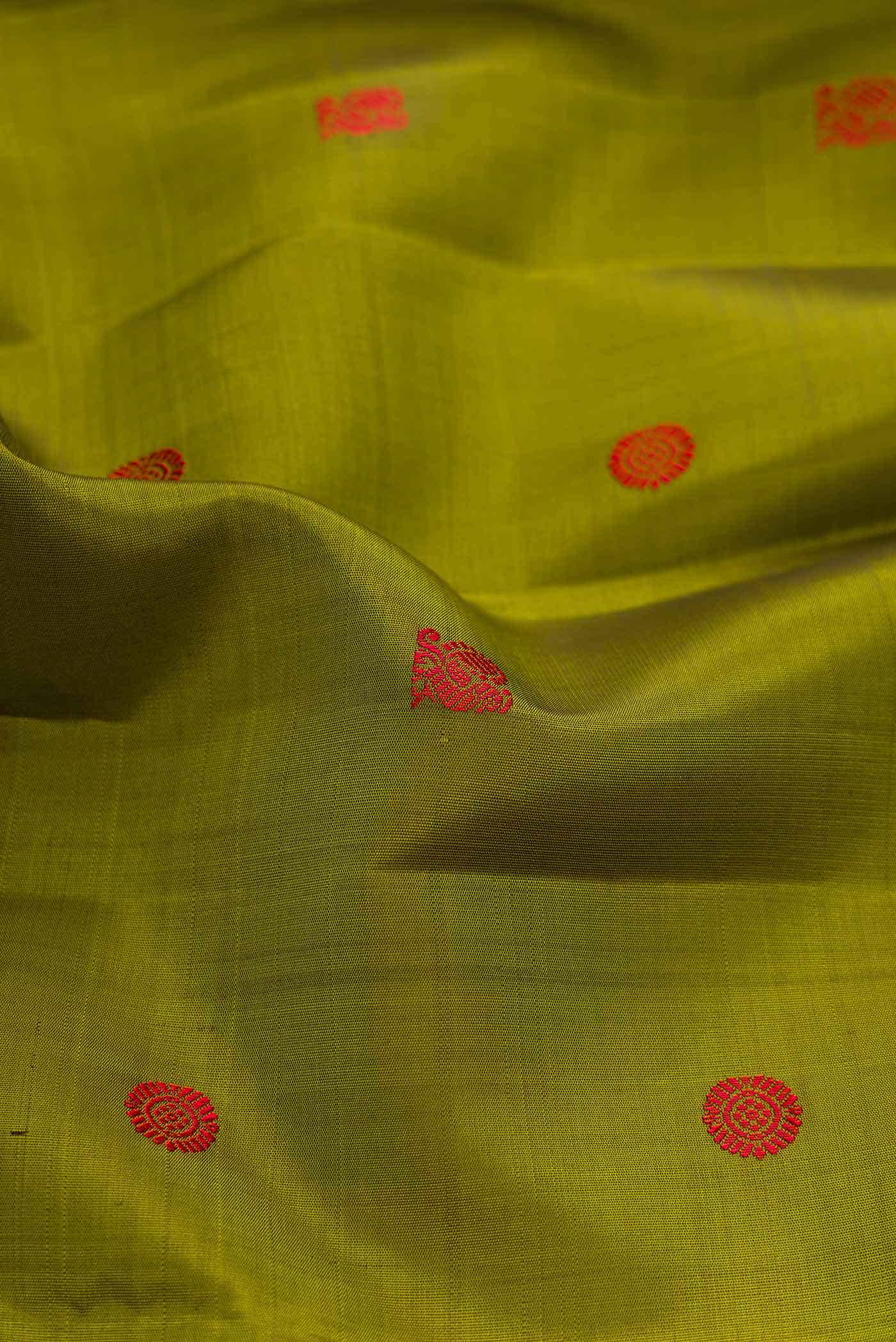 Green Dual Tone Kanchipuram Silk Saree
