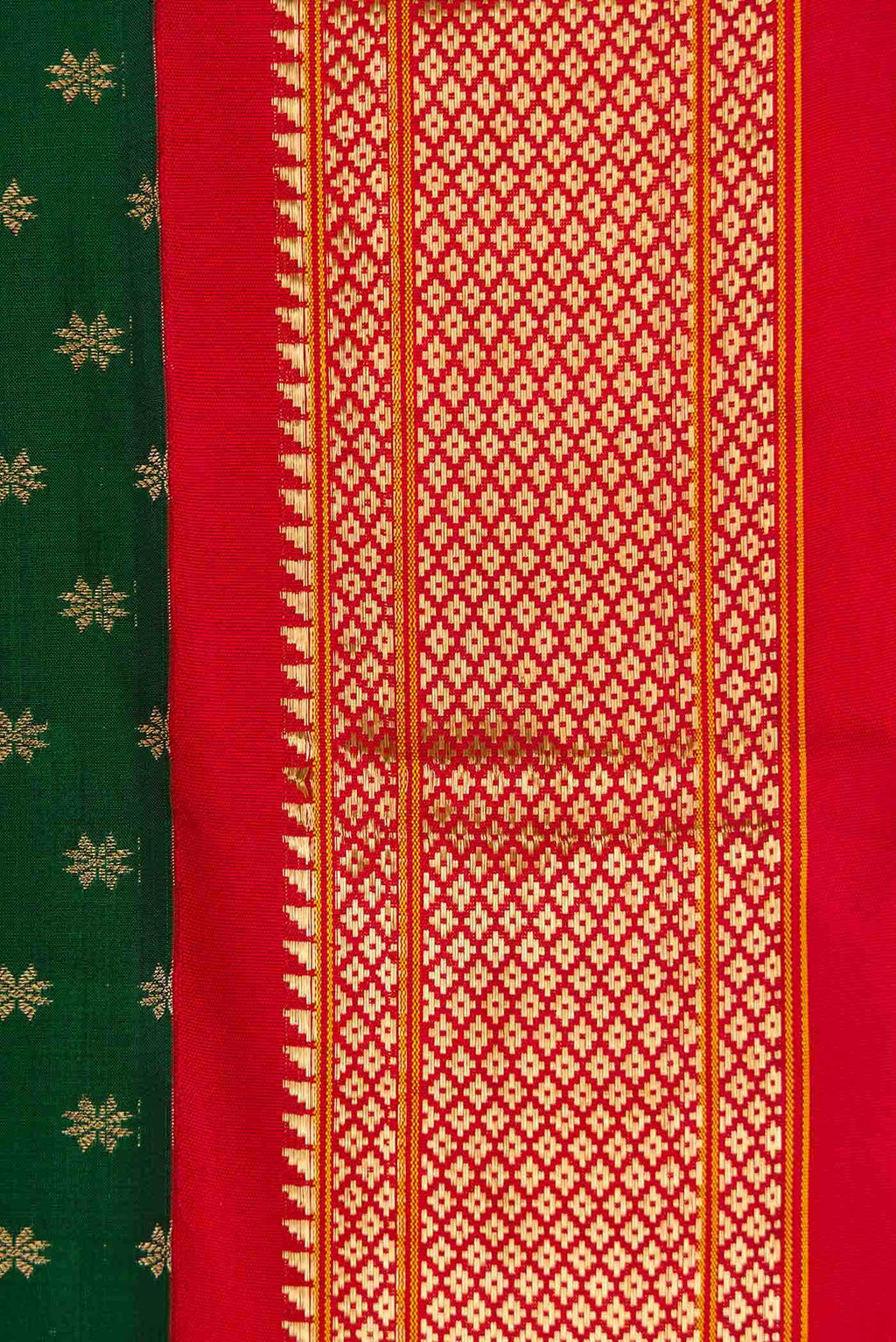 Green Dual Tone Paithani Silk Saree