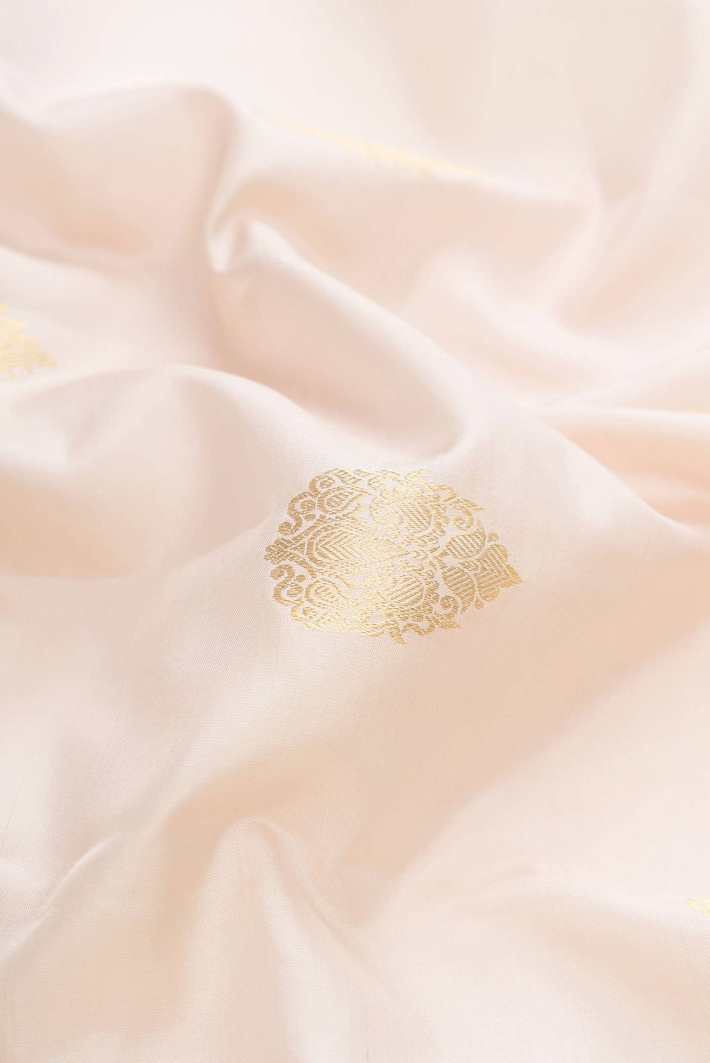 Beige Dual Tone Kanchipuram Silk Saree