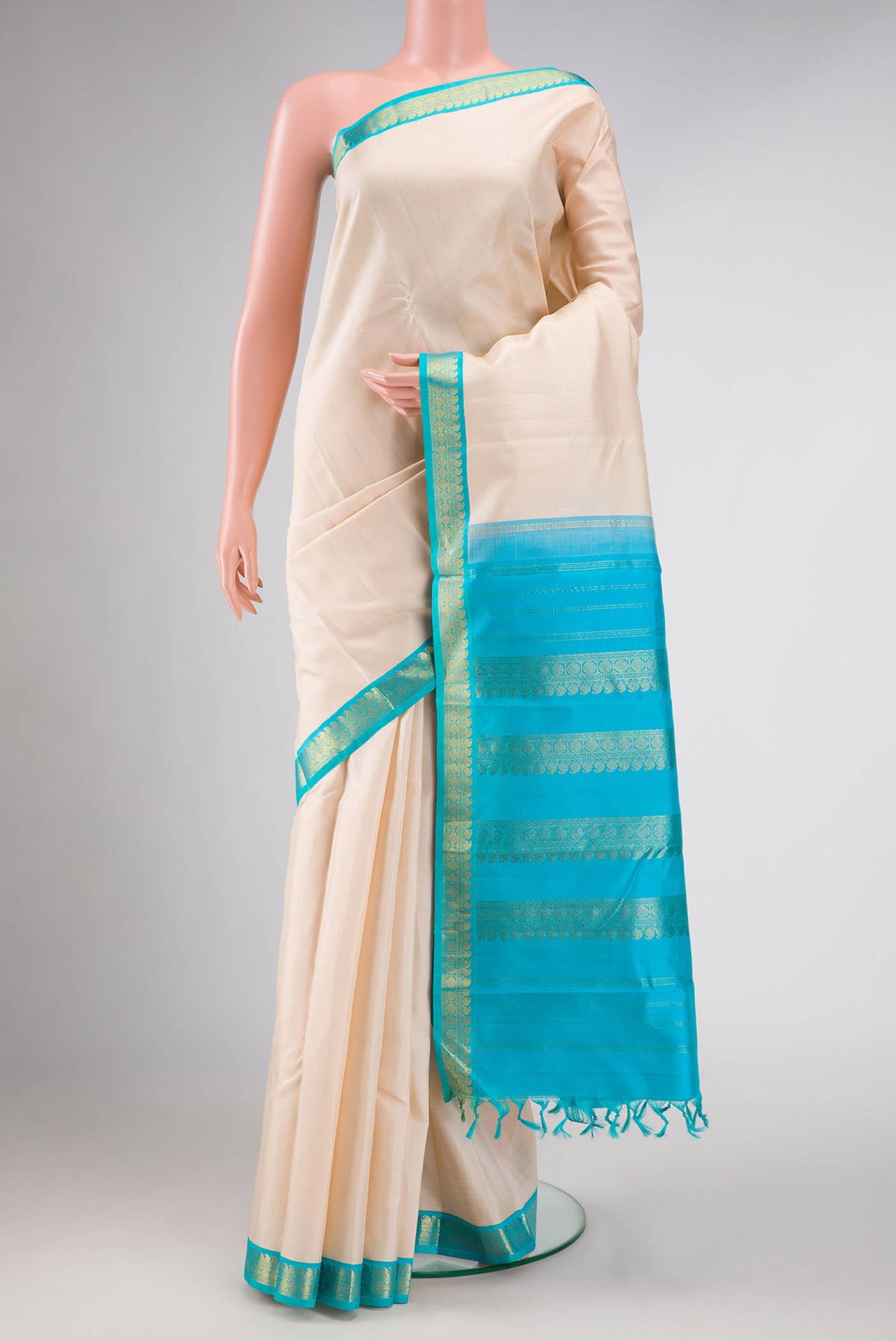 Pure Silk Pure Zari Cream Dual Tone Kanchipuram Saree