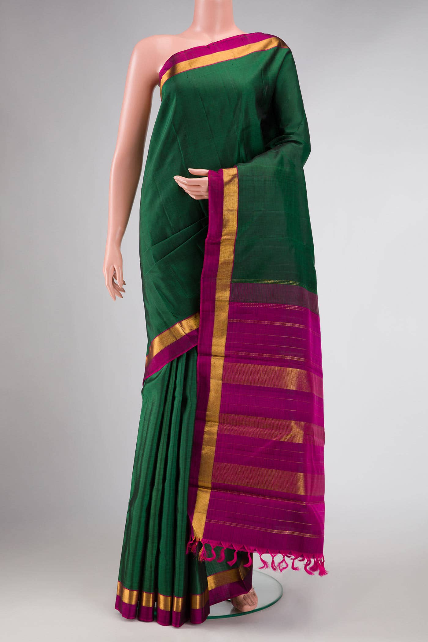 Pure Silk Pure Zari Green Dual Tone Kanchipuram Saree