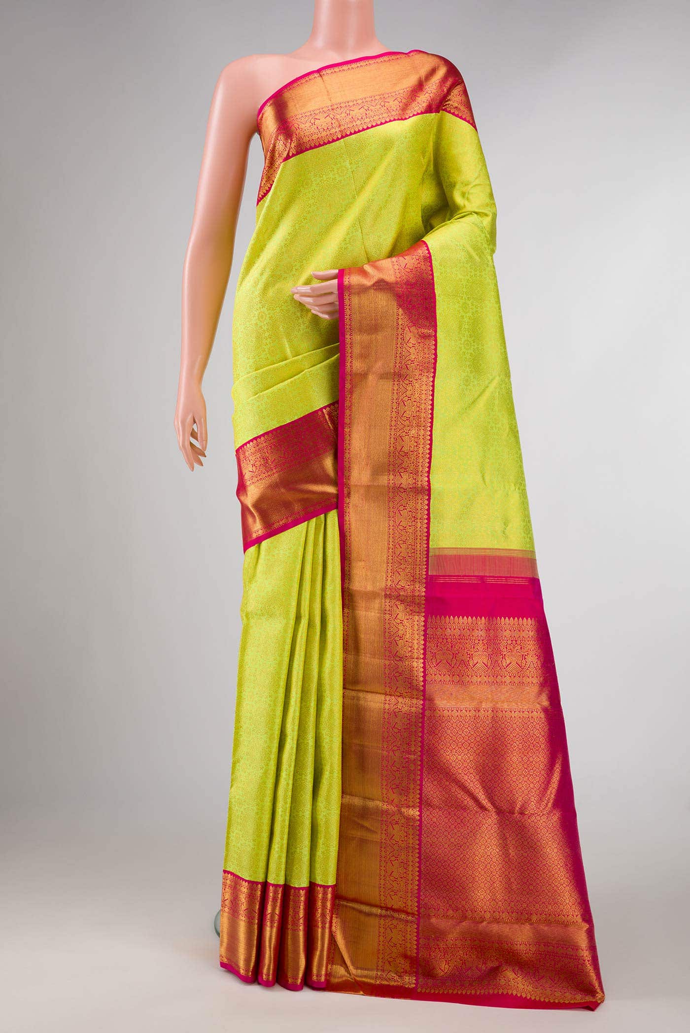 Parrot Green Dual Tone Kanchipuram Silk Saree