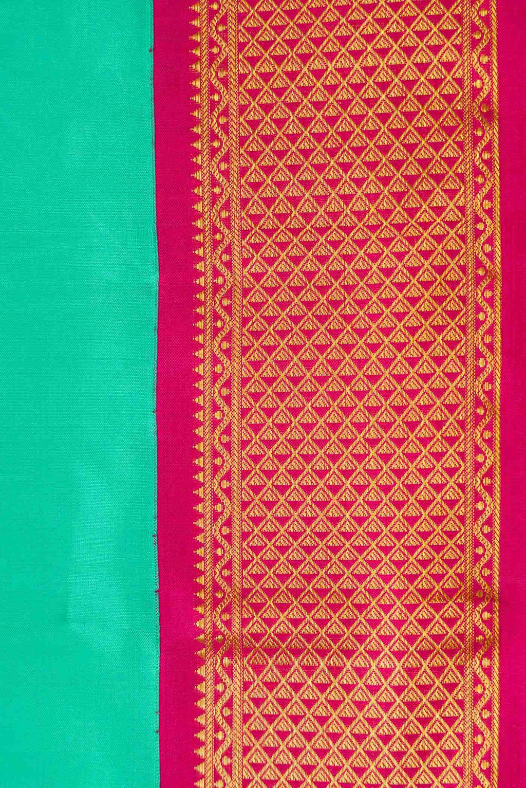 Pure Silk Pure Zari Sea Green Dual Tone Kanchipuram Saree