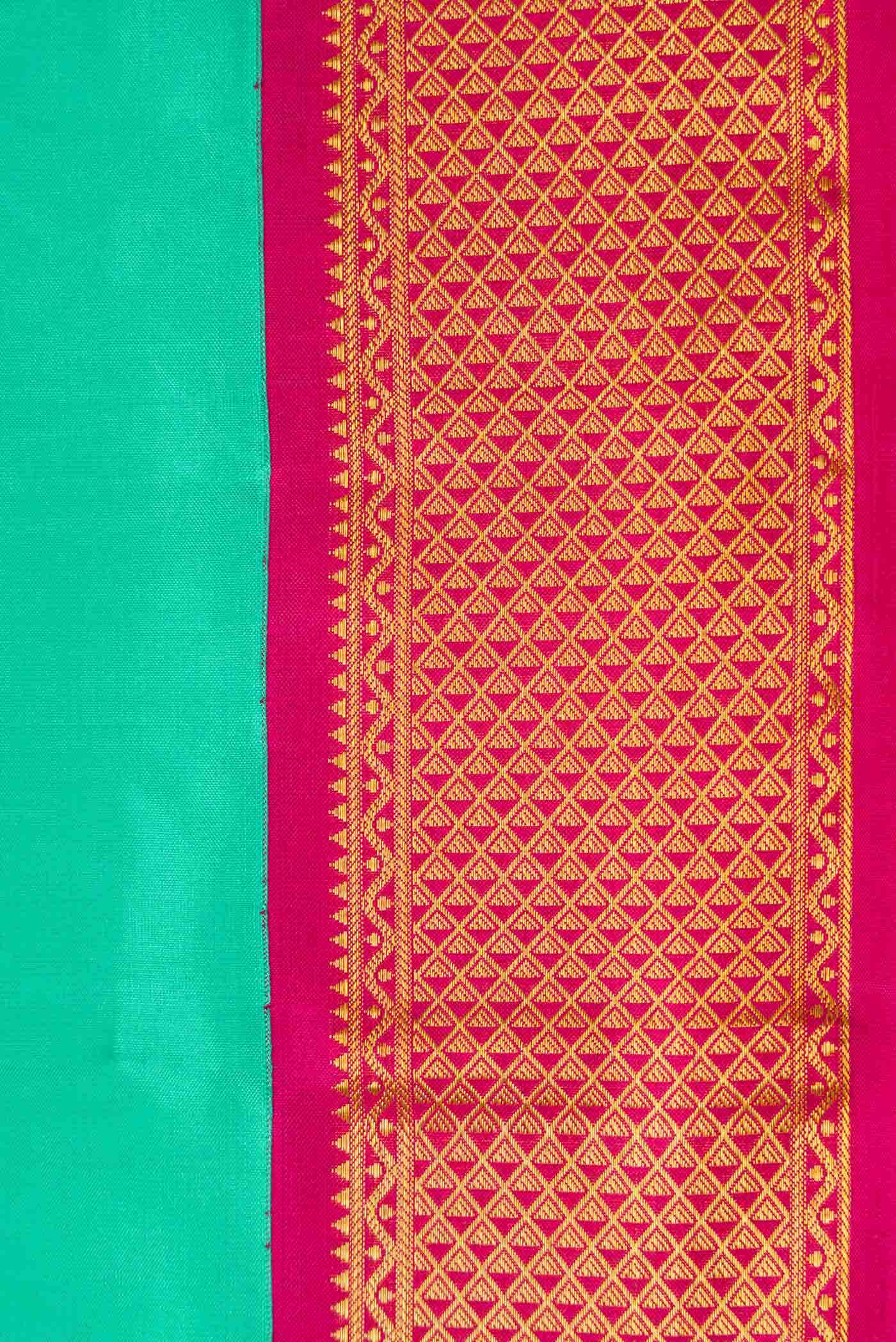 Pure Silk Pure Zari Sea Green Dual Tone Kanchipuram Saree