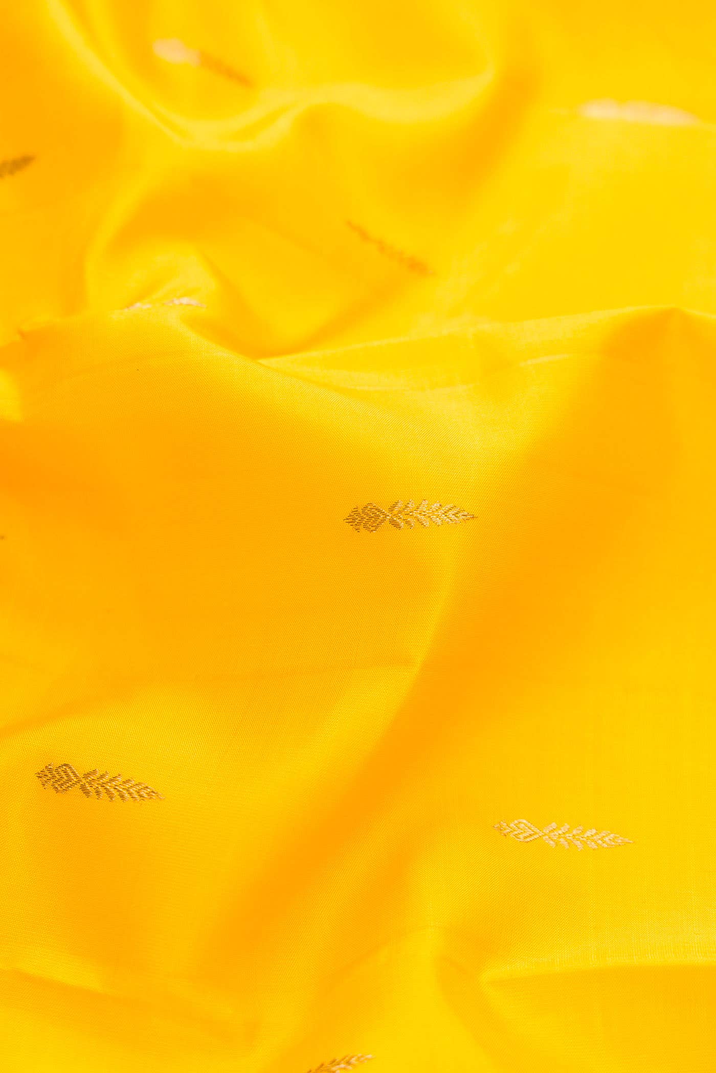 Pure Silk Pure Zari Yellow Dual Tone Kanchipuram Saree