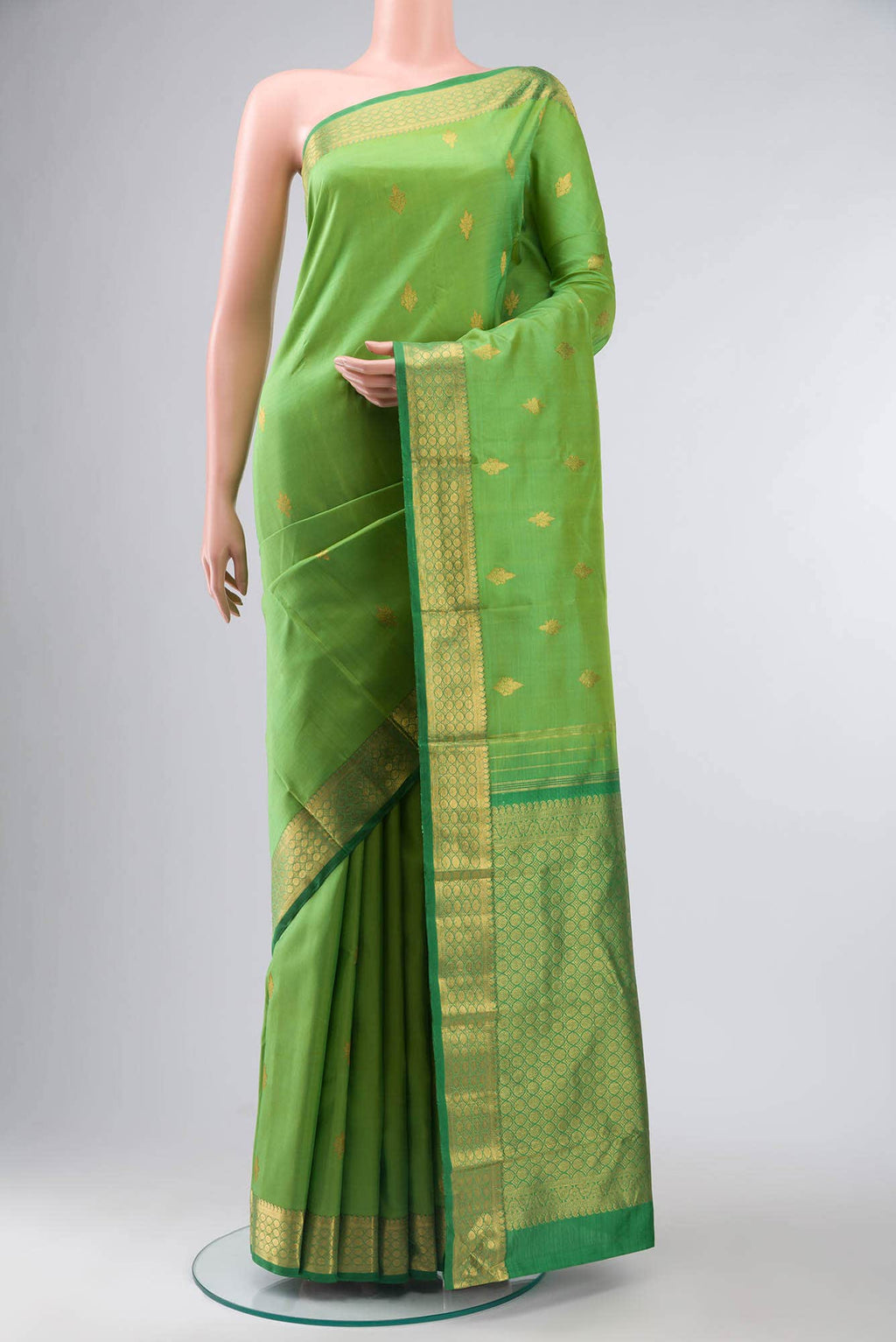 Parrot Green Kanchipuram Silk Saree