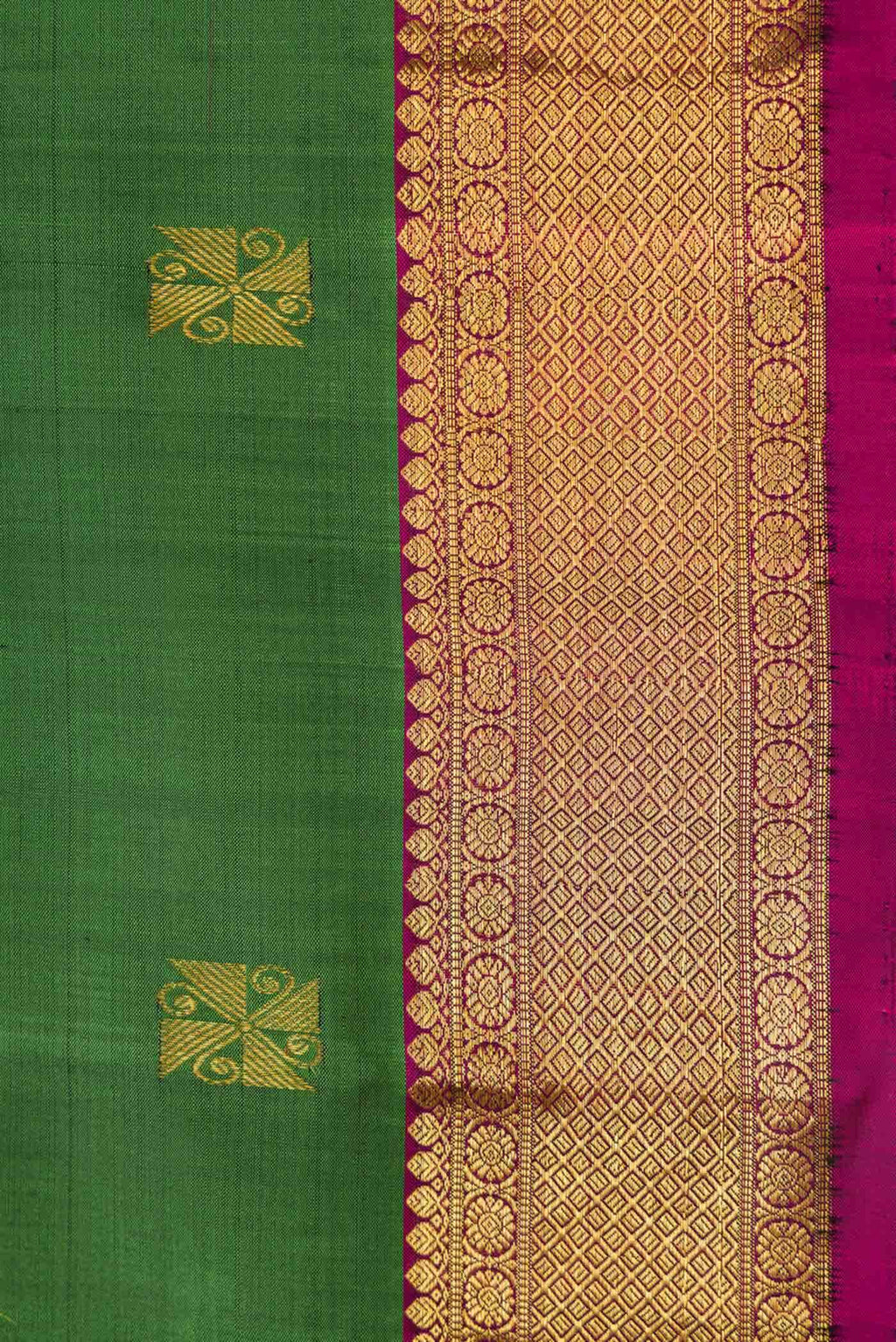 Pure Silk Pure Zari Green Dual Tone Kanchipuram Saree