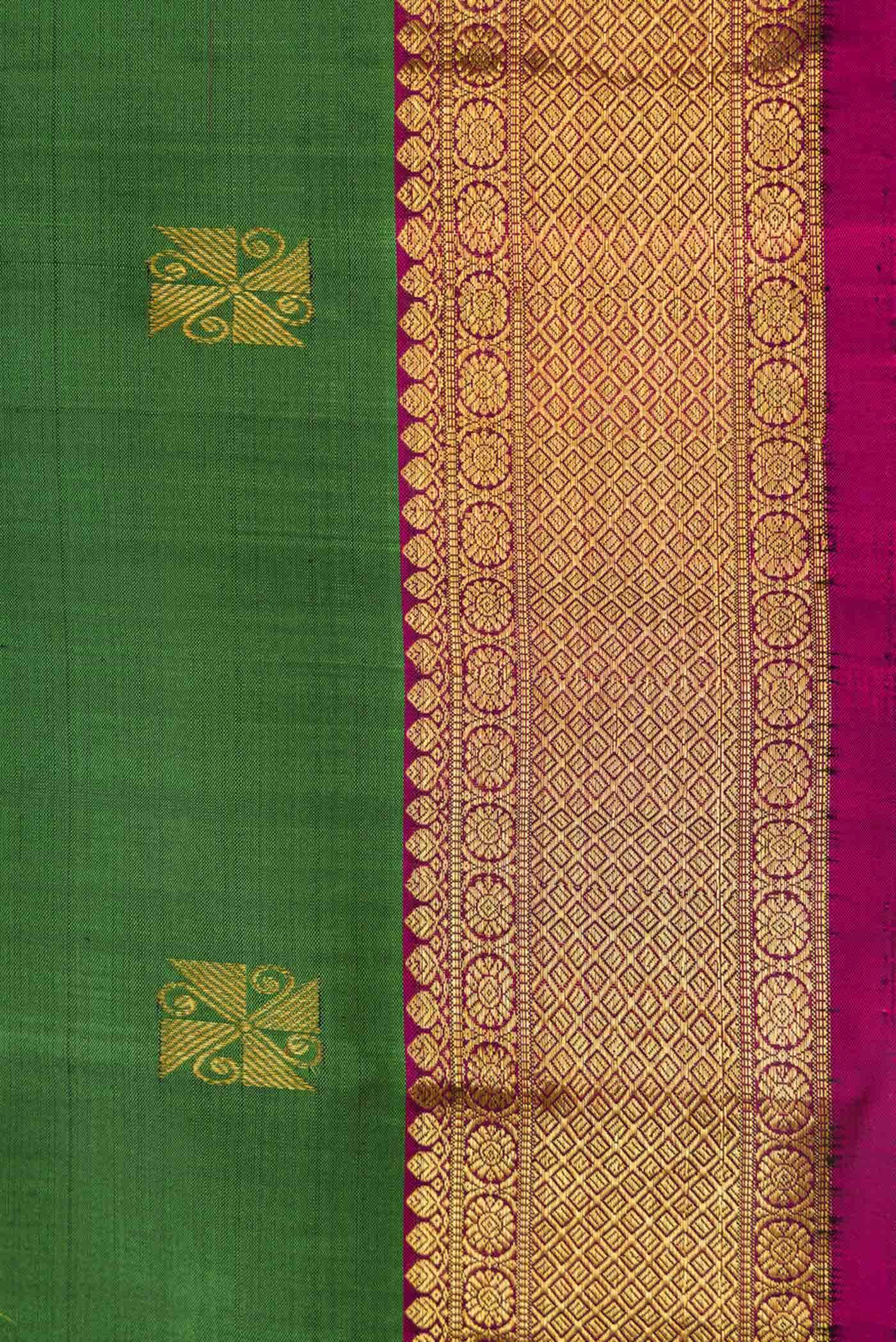Pure Silk Pure Zari Green Dual Tone Kanchipuram Saree