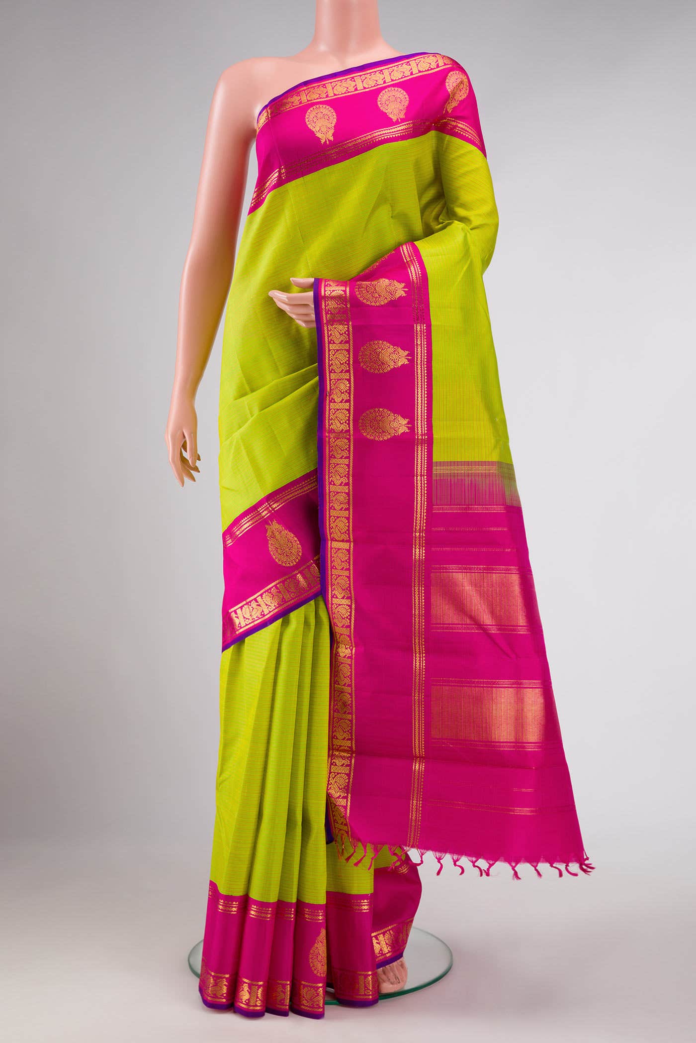 Pure Silk Pure Zari Parrot Green Dual Tone Kanchipuram Saree