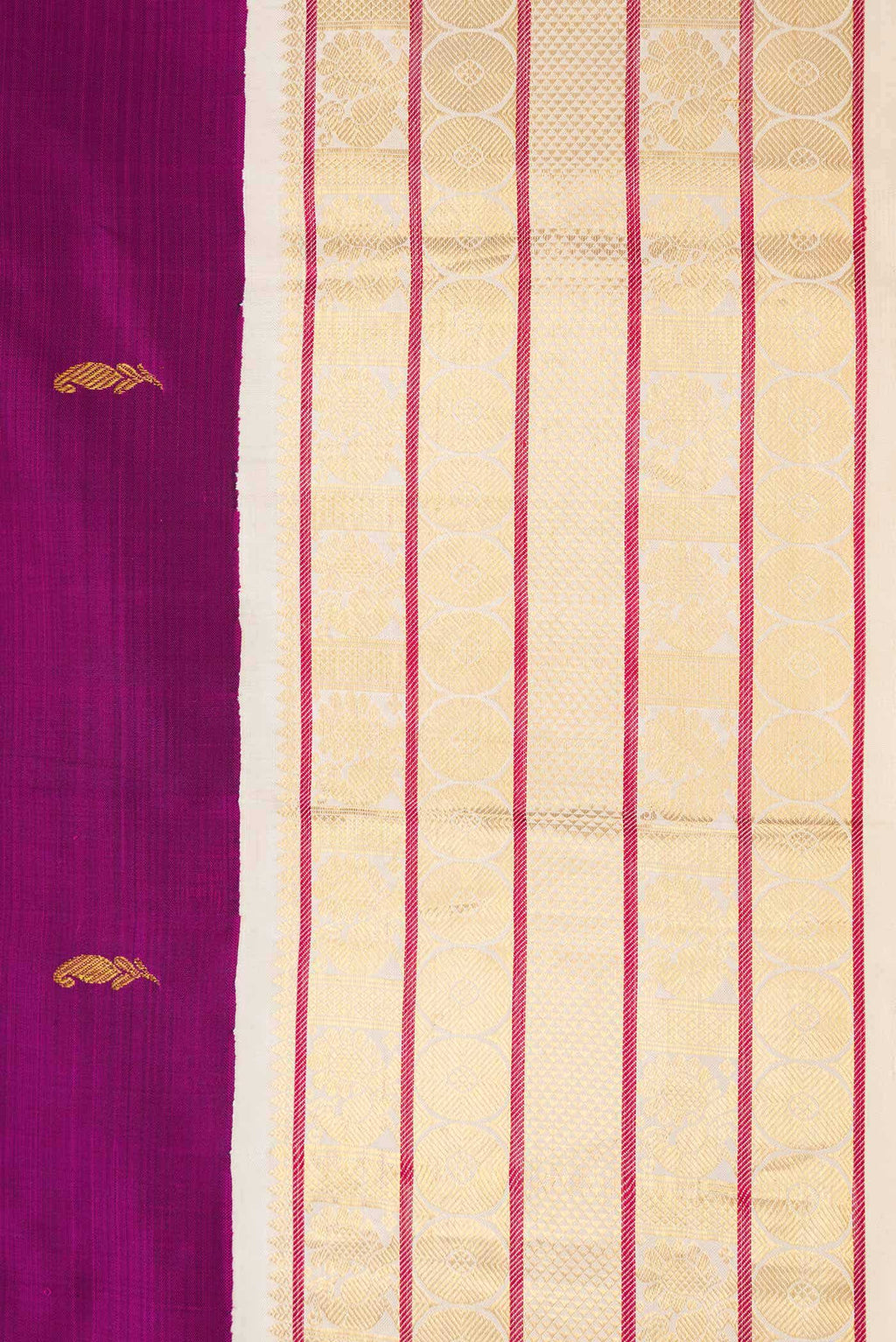 Pure Silk Pure Zari Magenta Dual Tone Kanchipuram Saree
