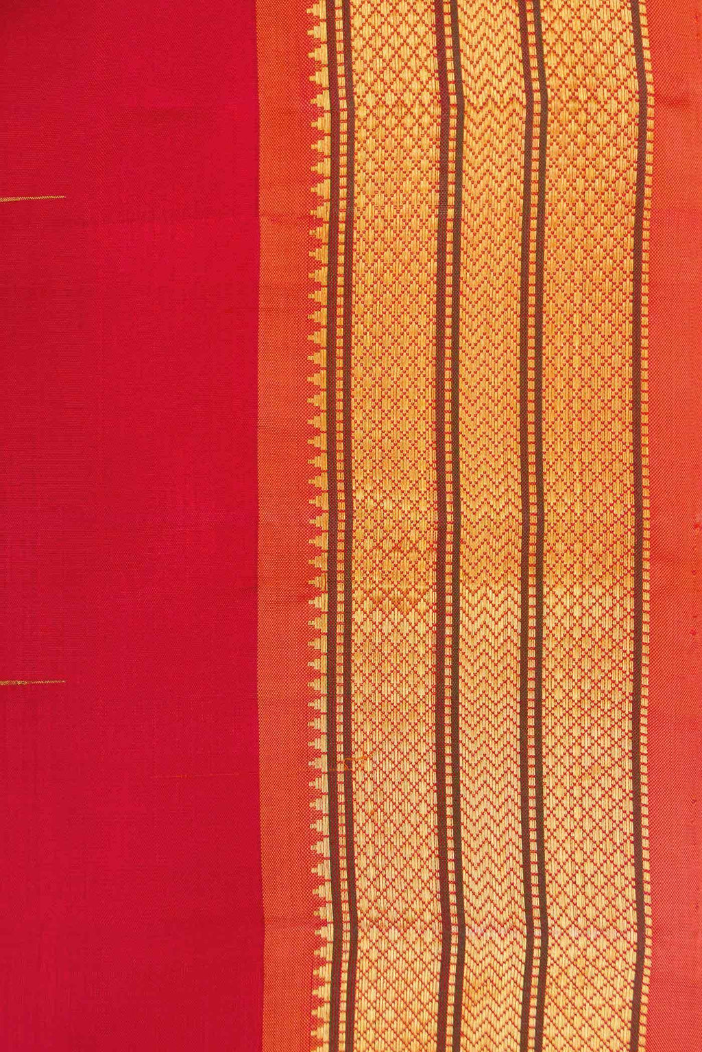 Pure Silk Pure Zari Red Dual Tone Kanchipuram Saree