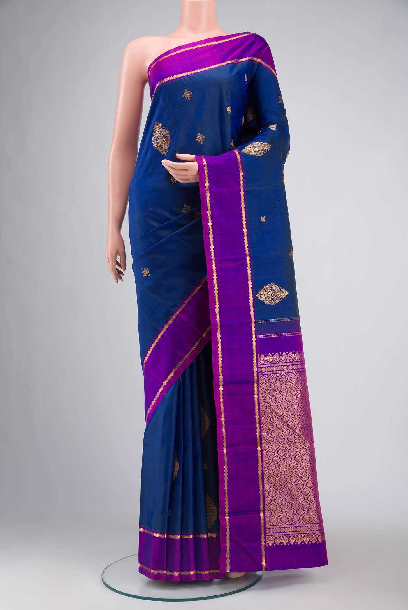 Blue with Green Dual Tone Kanchipuram Silk Saree