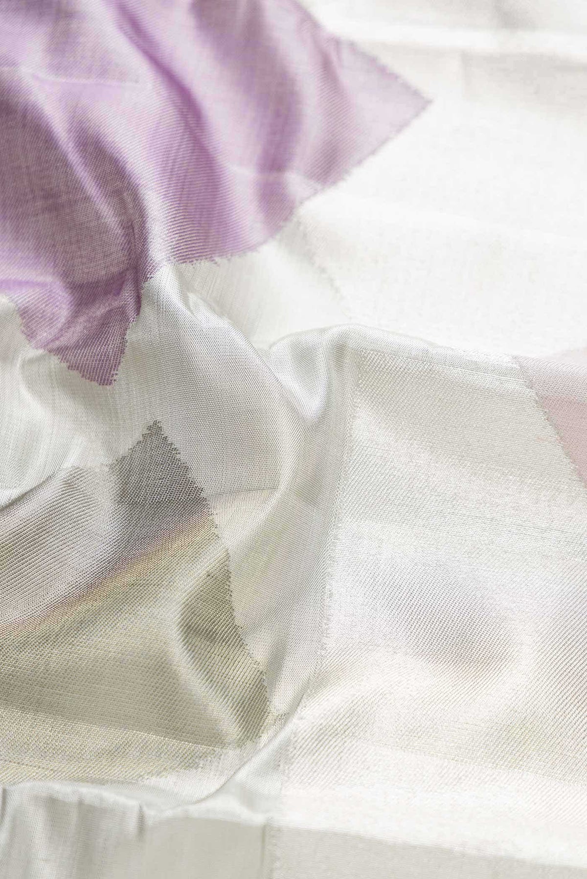 Grey Dual Tone Kanjivaram Tissue Silk Saree