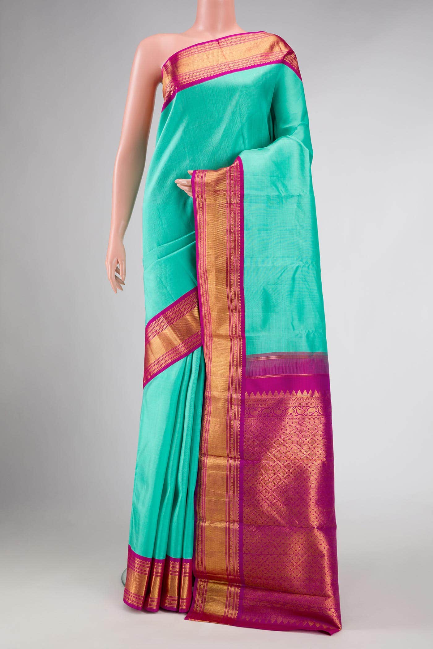 Pure Silk Pure Zari Sea Green Dual Tone Kanchipuram Saree