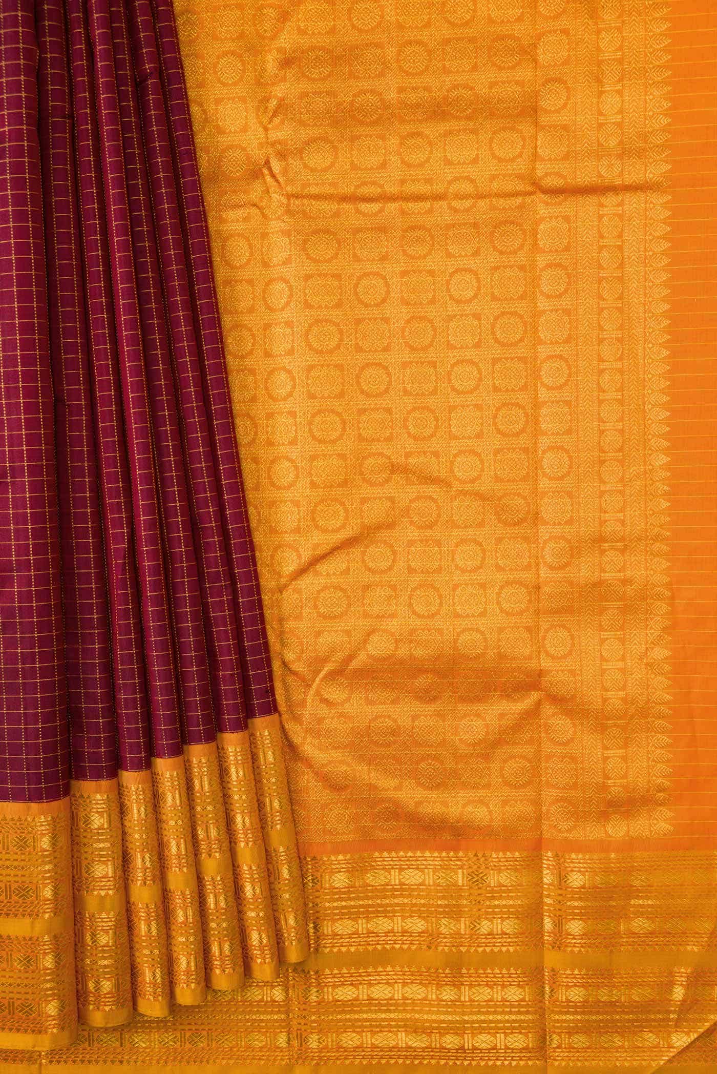 Pure Silk Pure Zari Maroon Dual Tone Kanchipuram Saree