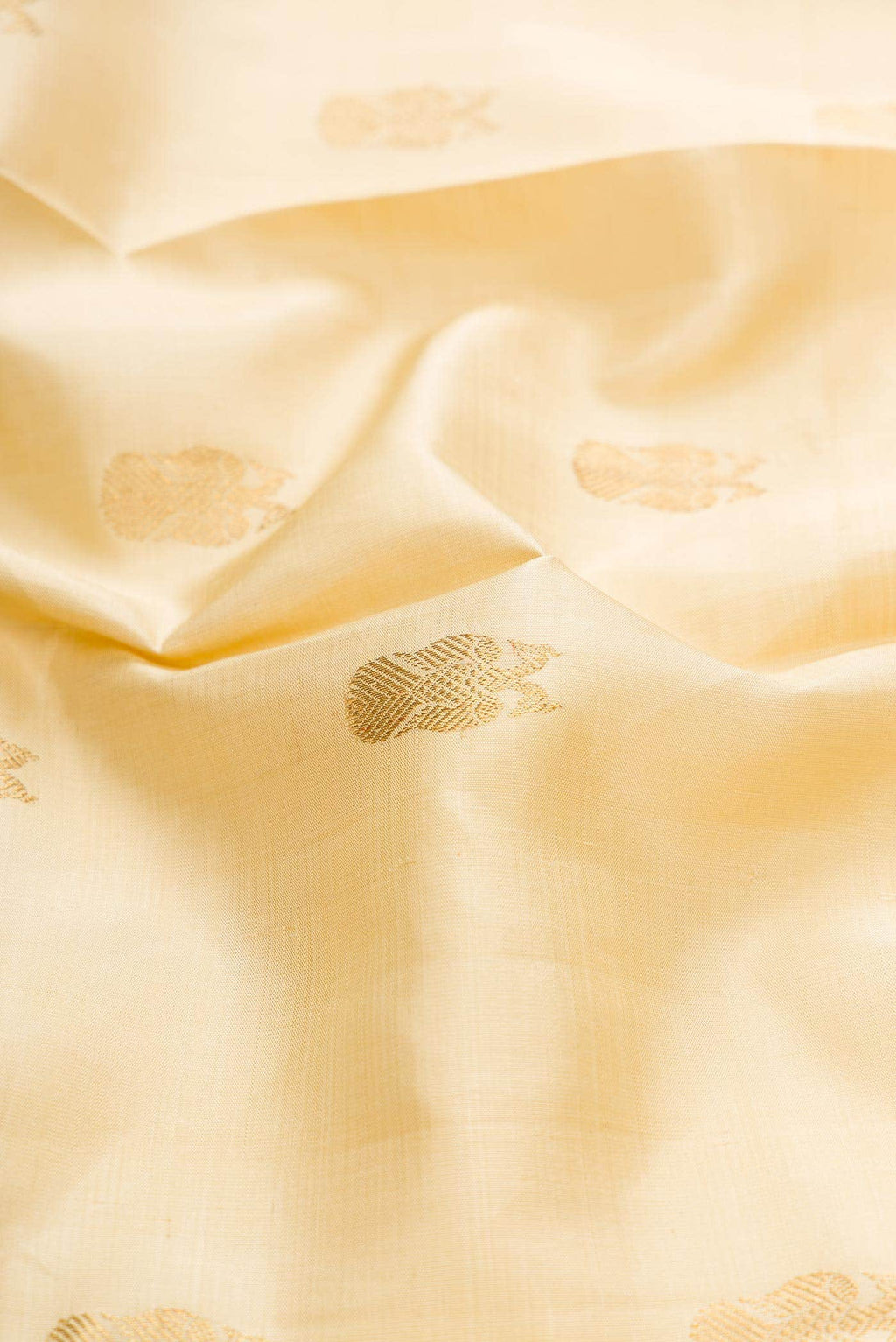 Pure Silk Pure Zari Sandal Dual Tone Kanchipuram Saree