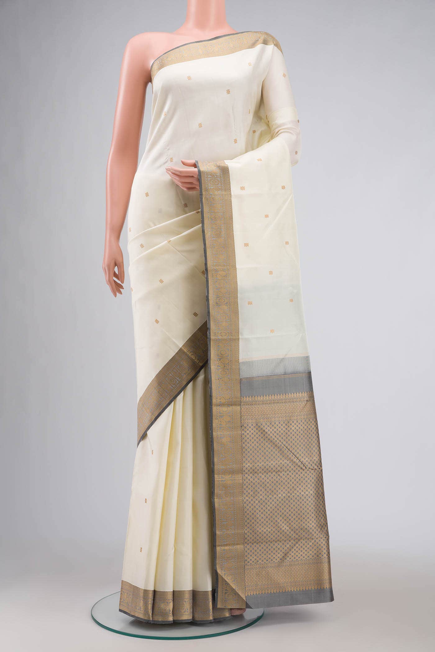 Cream Kanchipuram Silk Saree