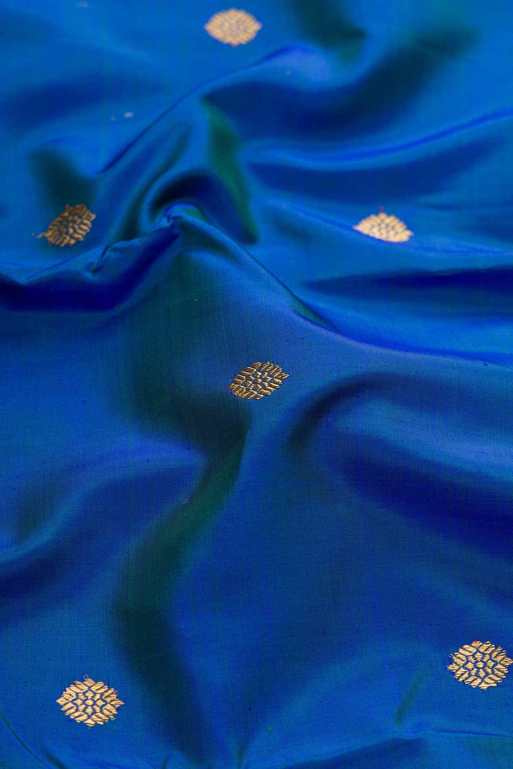 Pure Silk Pure Zari Peacock Blue Dual Tone Kanchipuram Saree