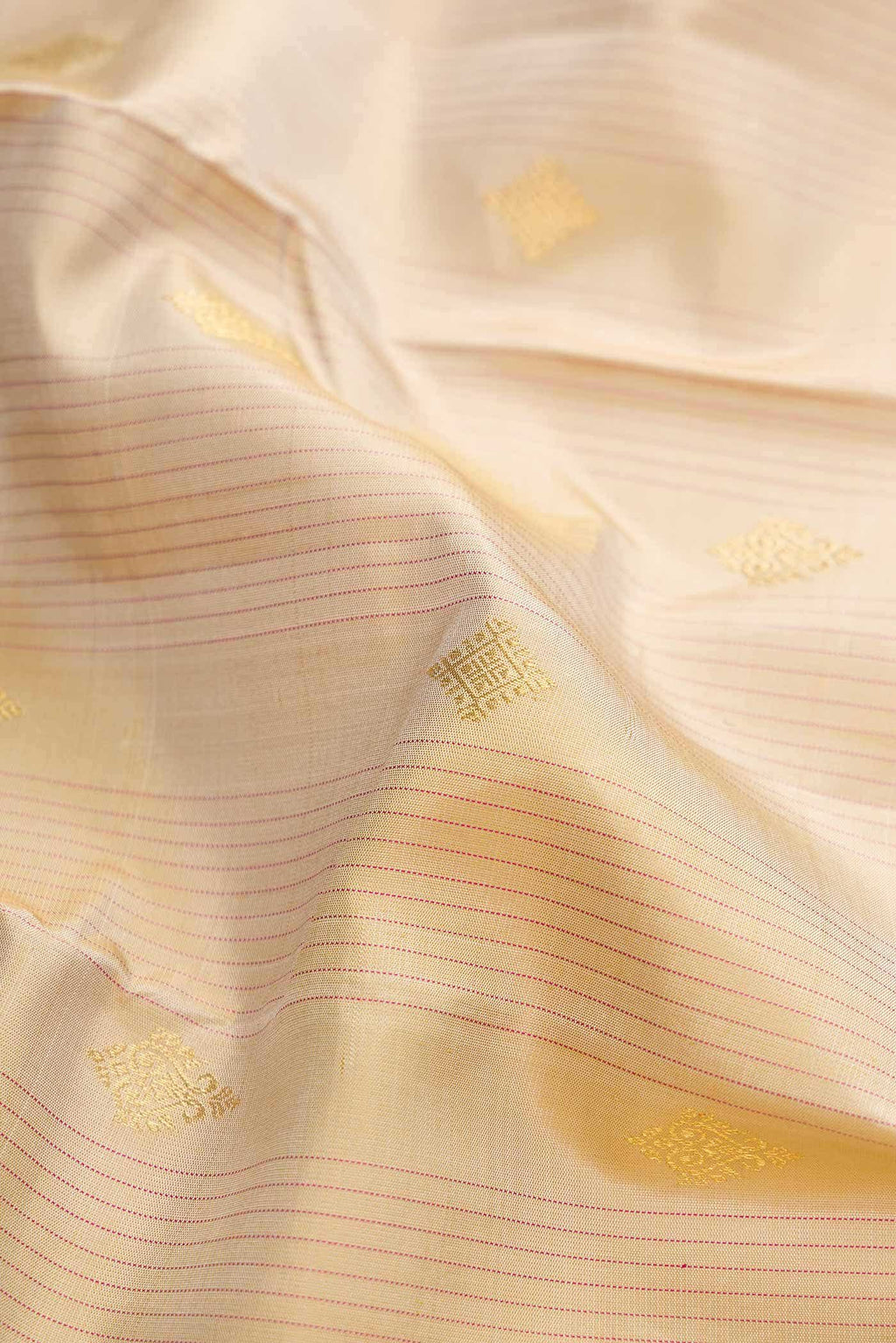 Pure Silk Pure Zari Beige Dual Tone Kanchipuram Saree