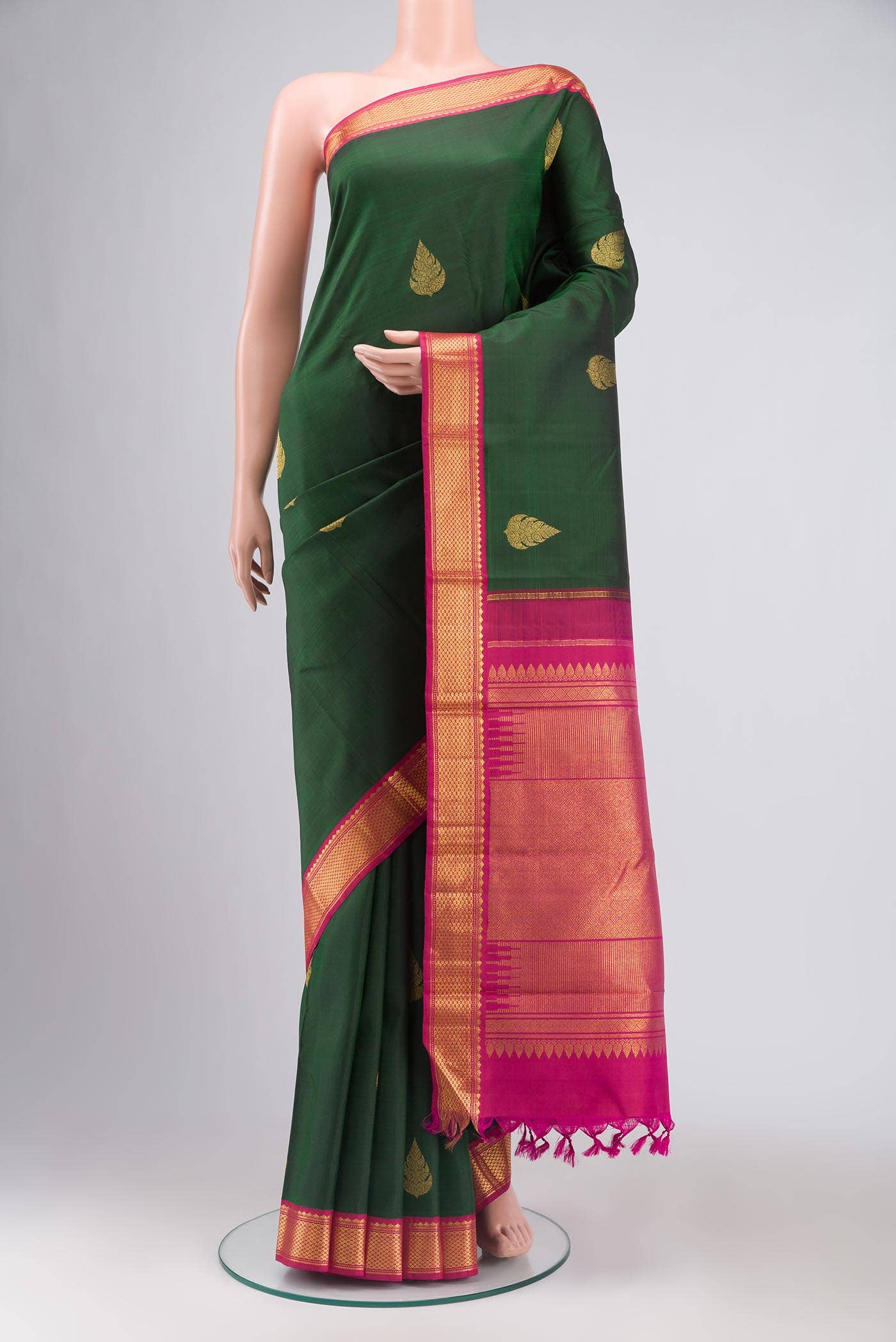 Bottle Green Kanchipuram Silk Saree