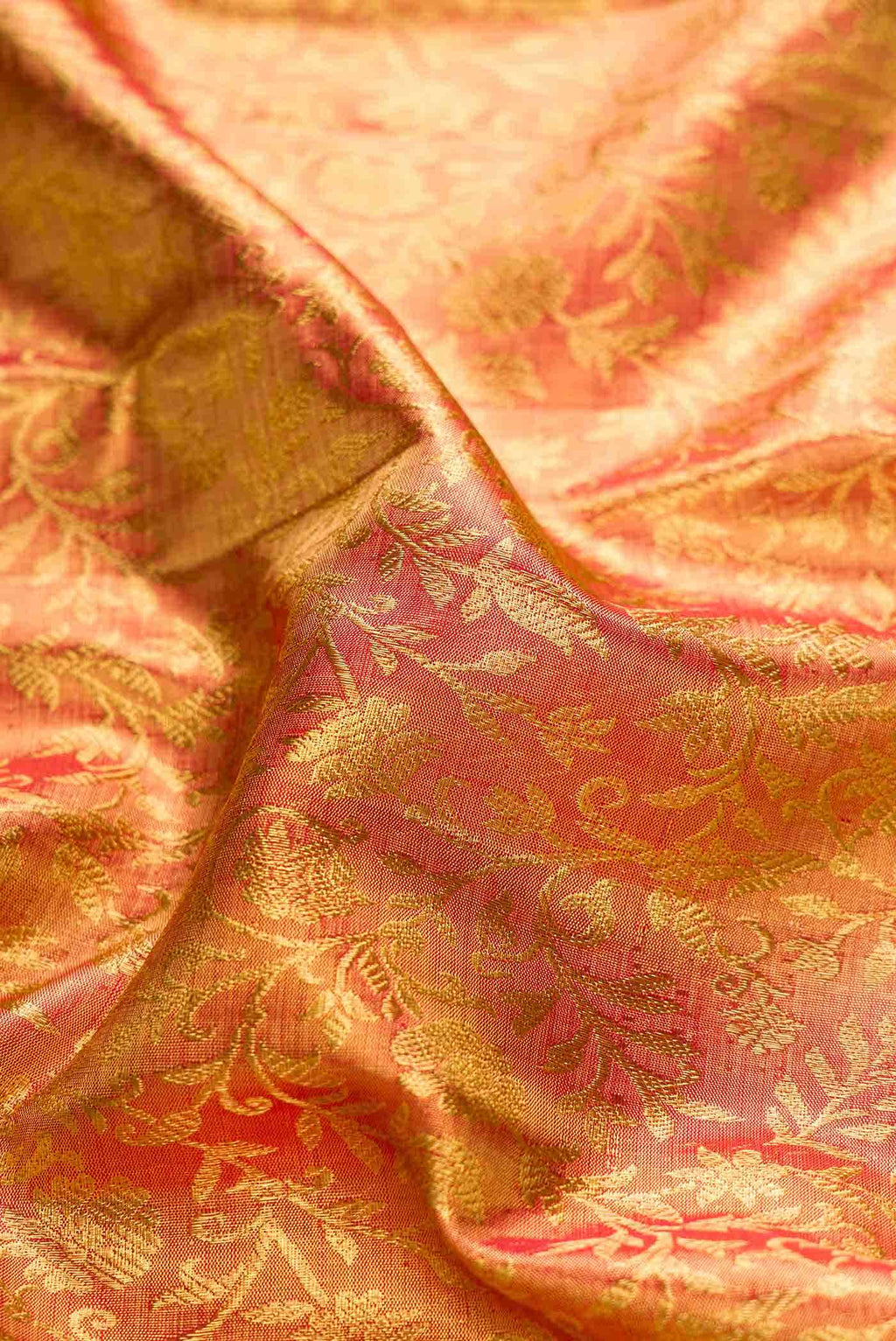 Pure Silk Pure Zari Red Dual Tone Kanchipuram Tissue Saree