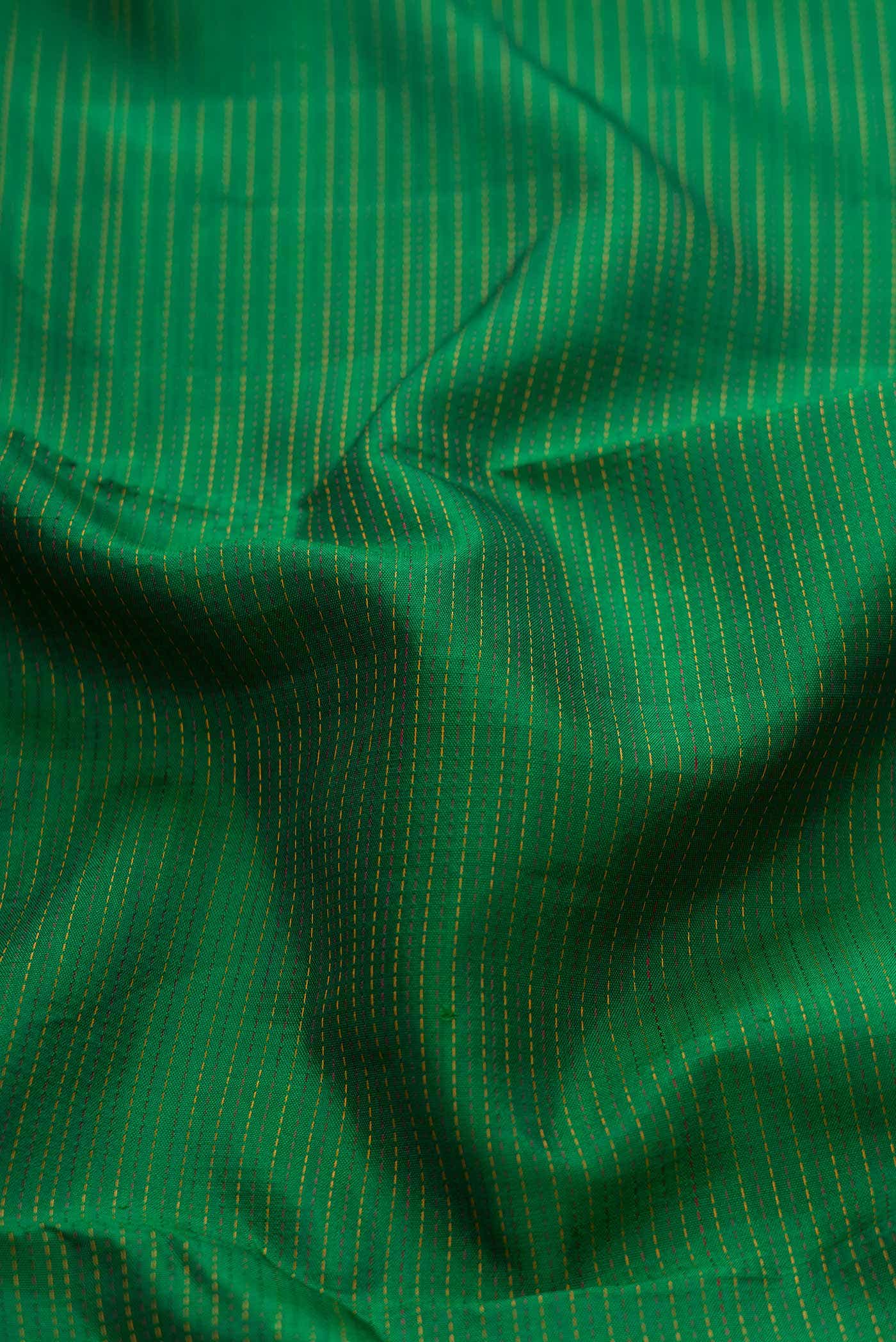 Pure Silk Pure Zari Bottle Green Dual Tone Kanchipuram Saree