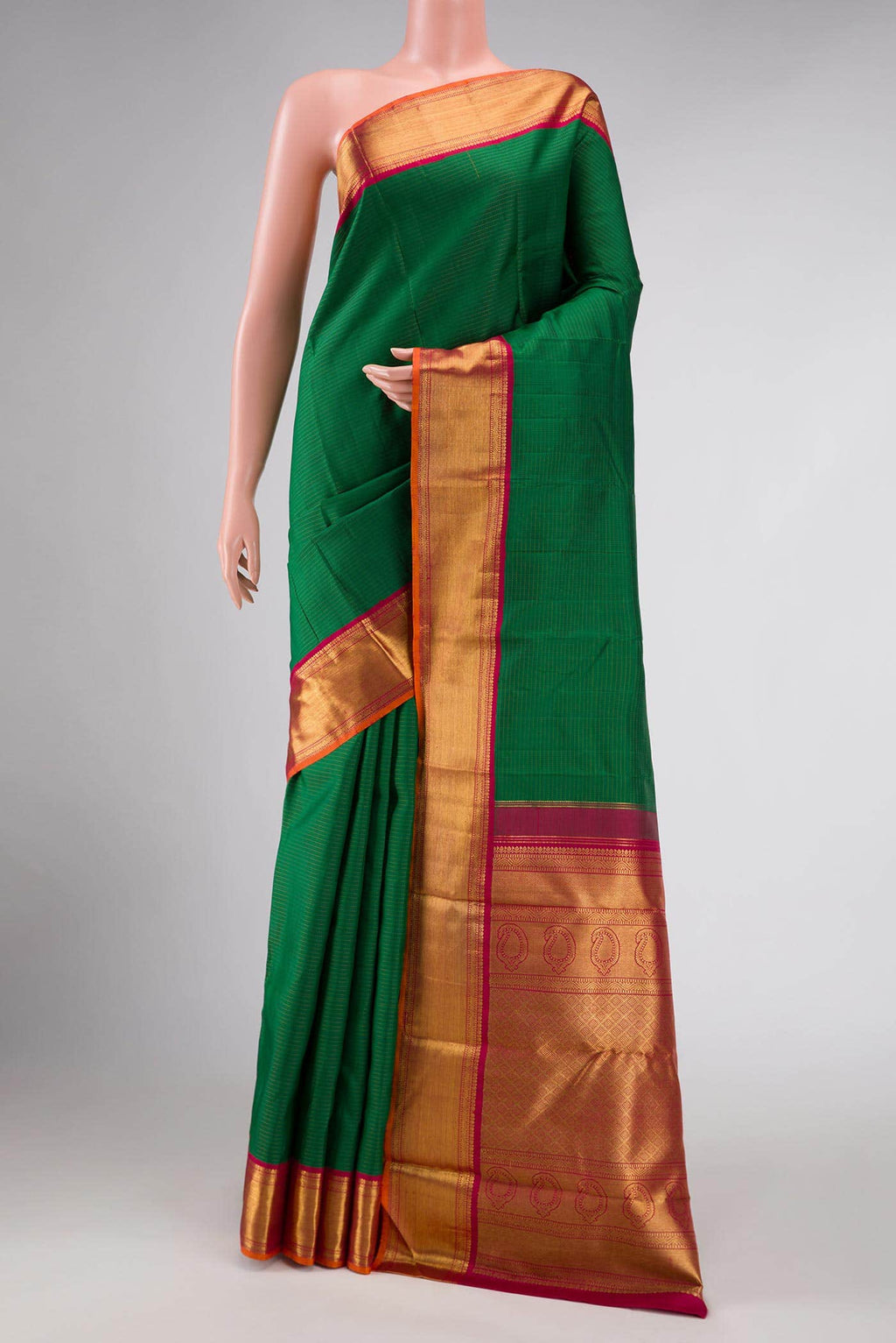 Pure Silk Pure Zari Bottle Green Dual Tone Kanchipuram Saree