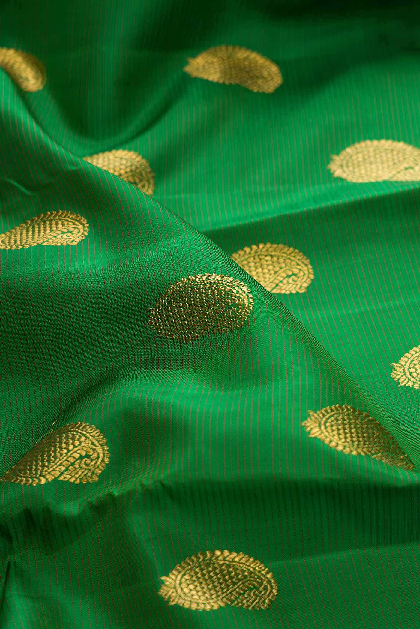 Pure Silk Pure Zari Green Dual Tone Kanchipuram Saree