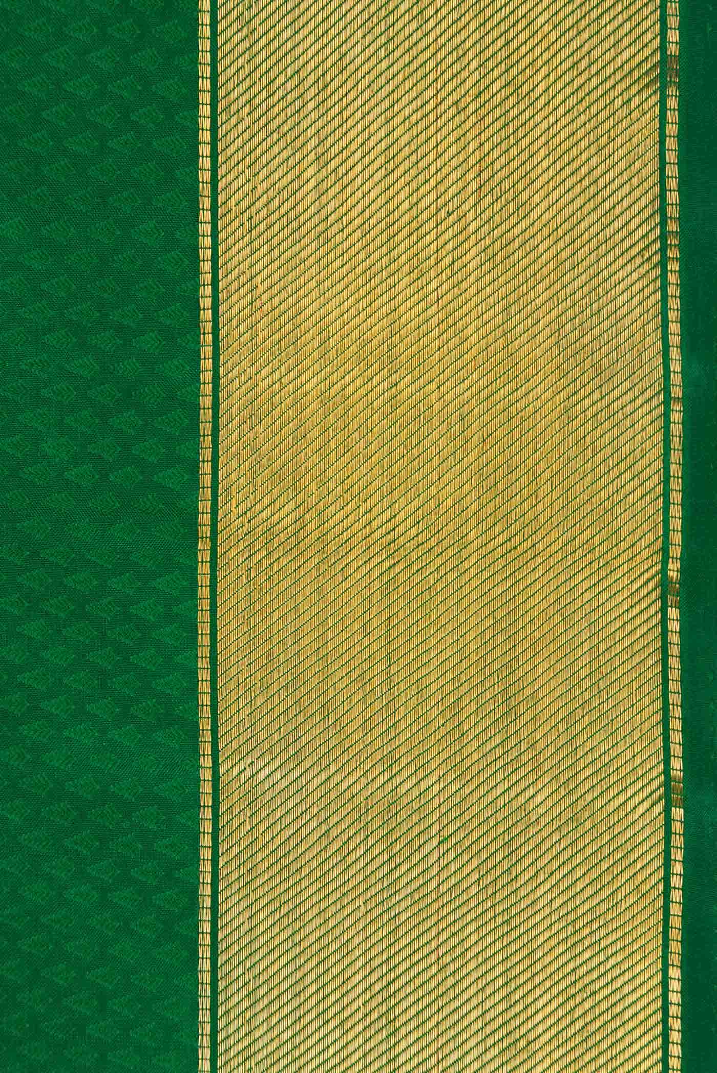 Pure Silk Pure Zari Green Dual Tone Kanchipuram Saree