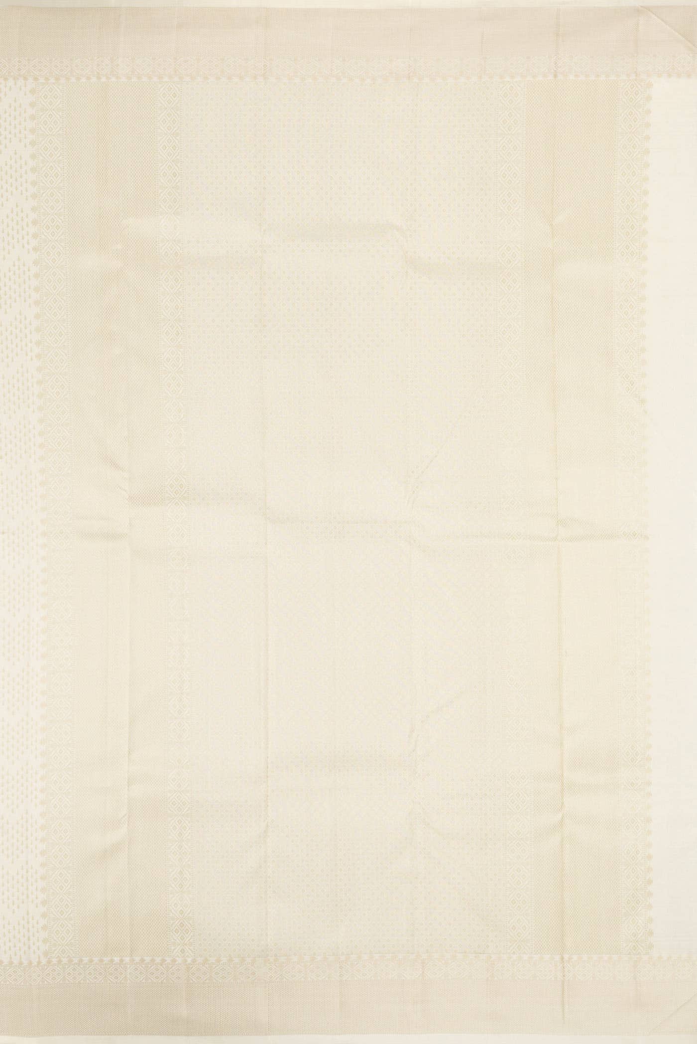 Off White Kanchipuram Silk Saree