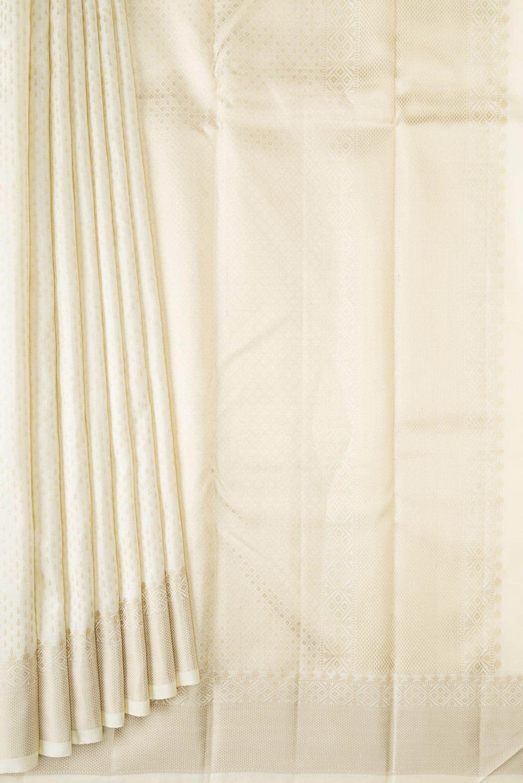 Off White Kanchipuram Silk Saree