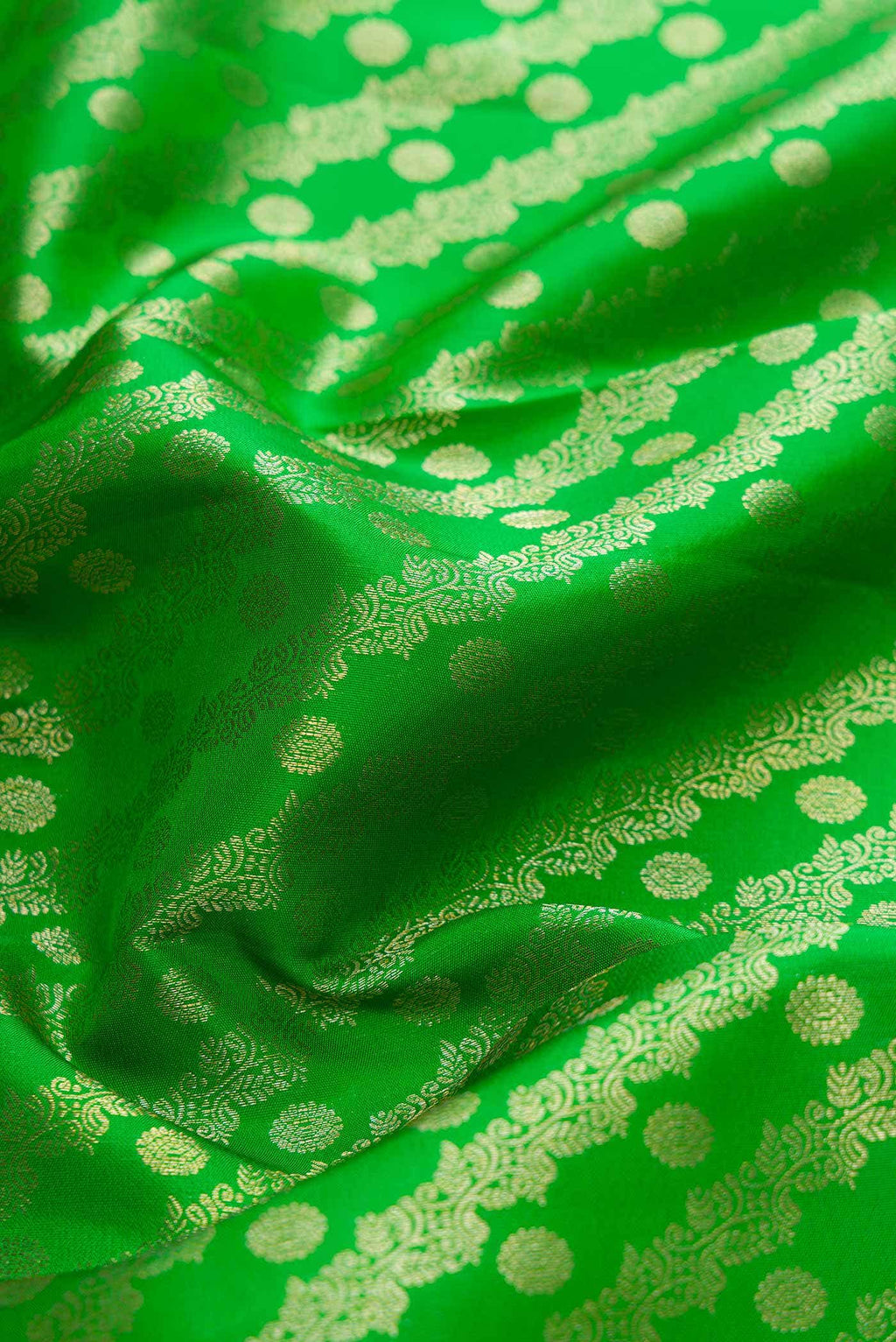 Green Dual Tone Kanchipuram Silk Saree