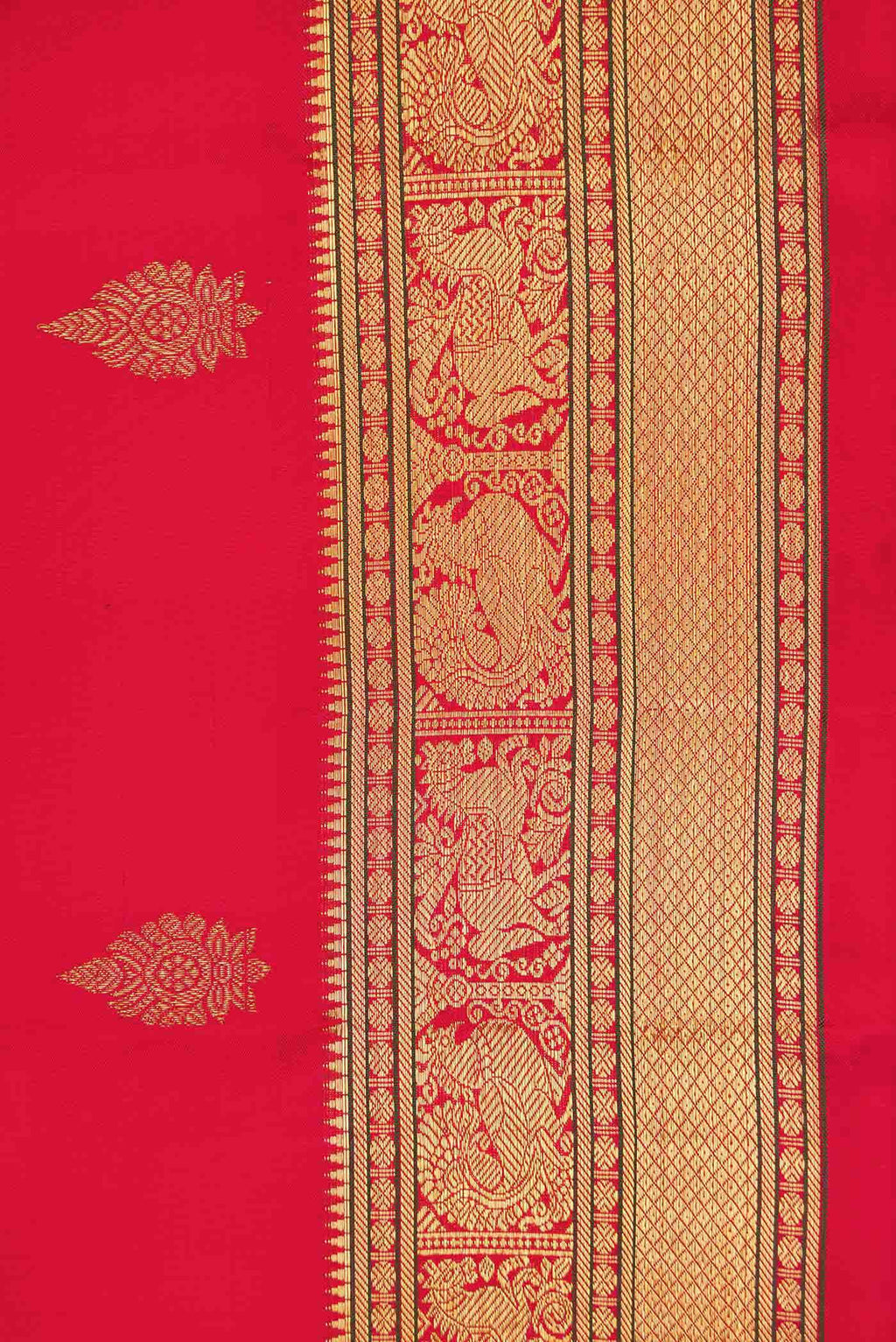 Pure Silk Pure Zari Red Dual Tone Kanchipuram Saree