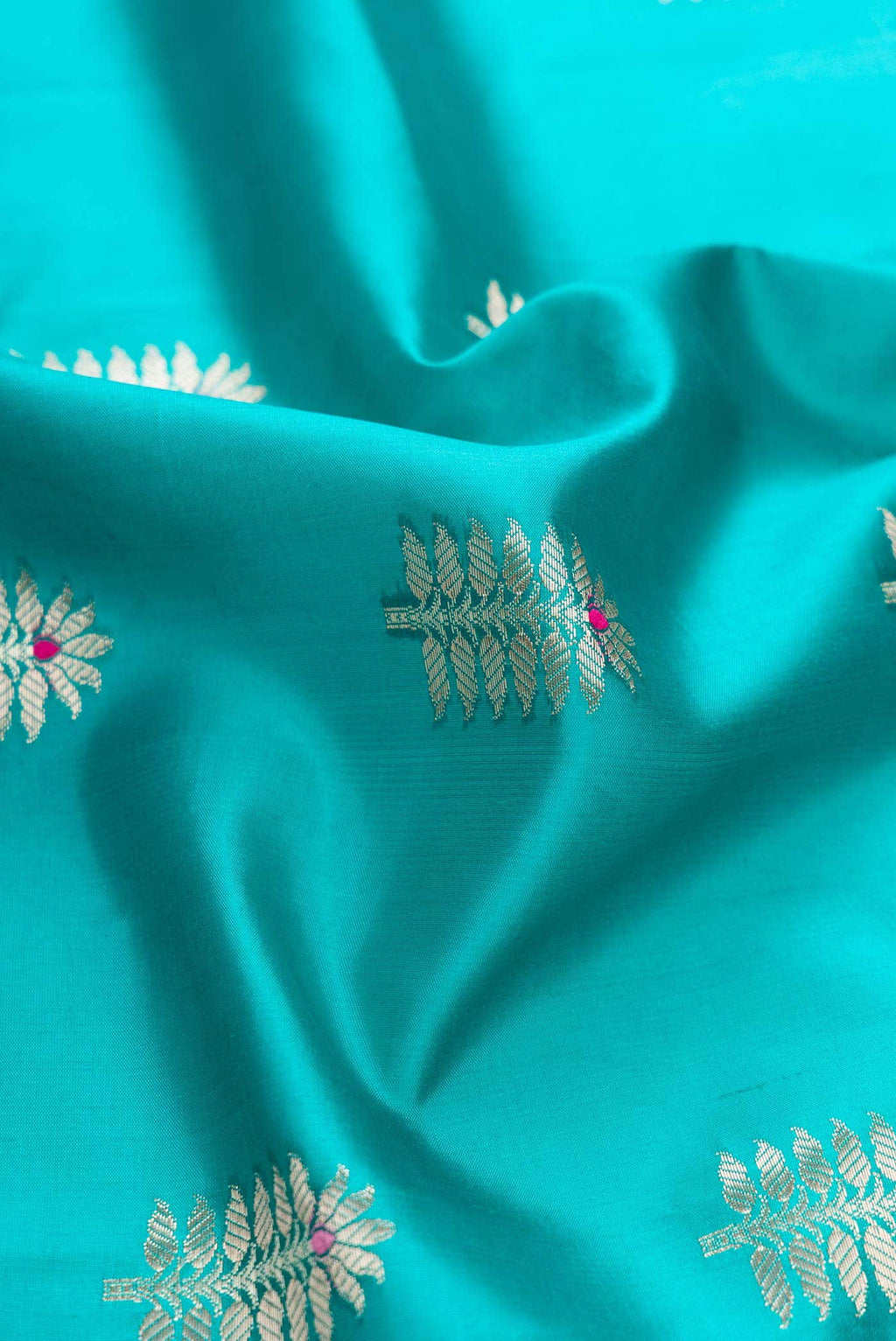 Green Dual Tone Tussar Silk Saree