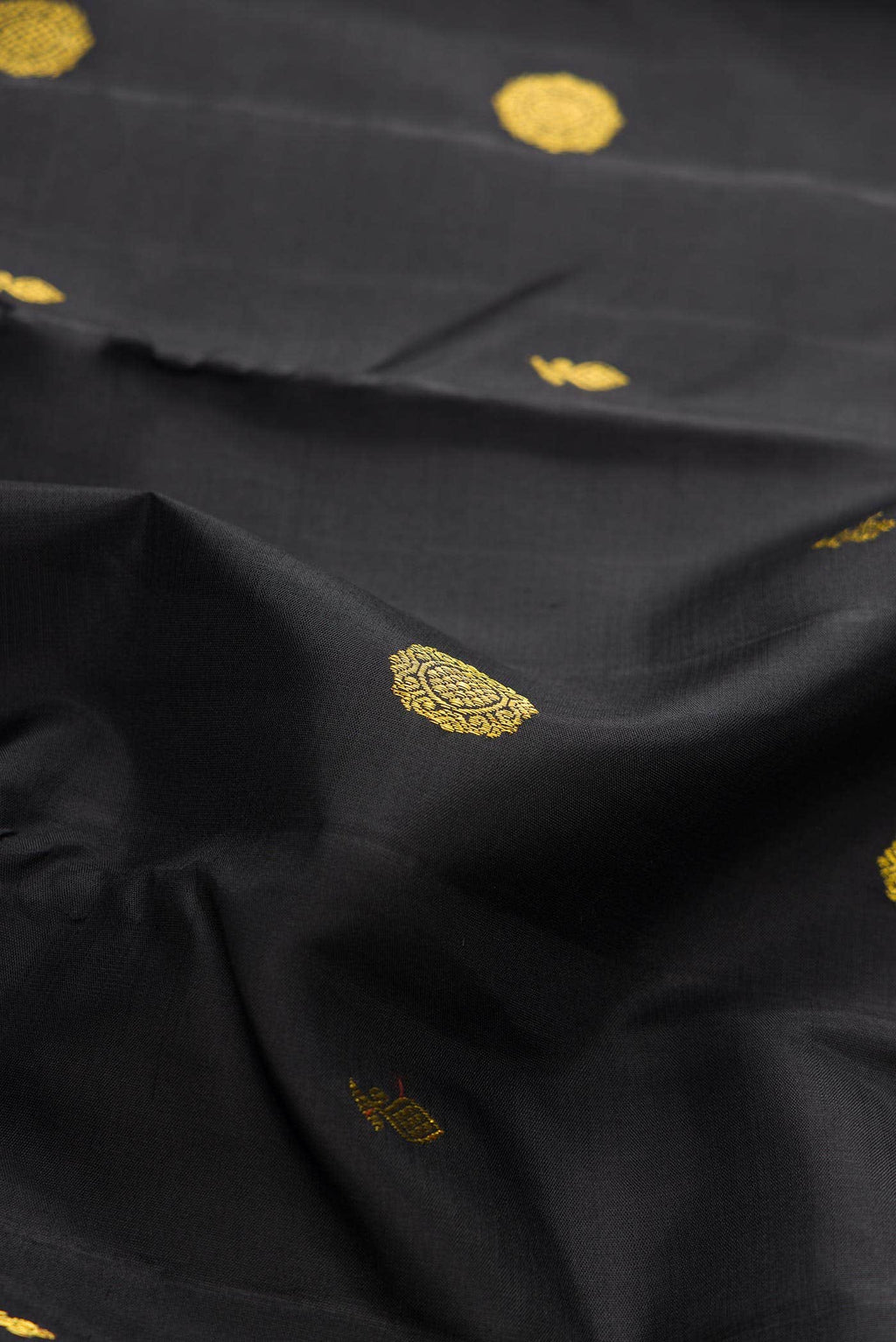 Pure Silk Pure Zari Black Kanchipuram Saree