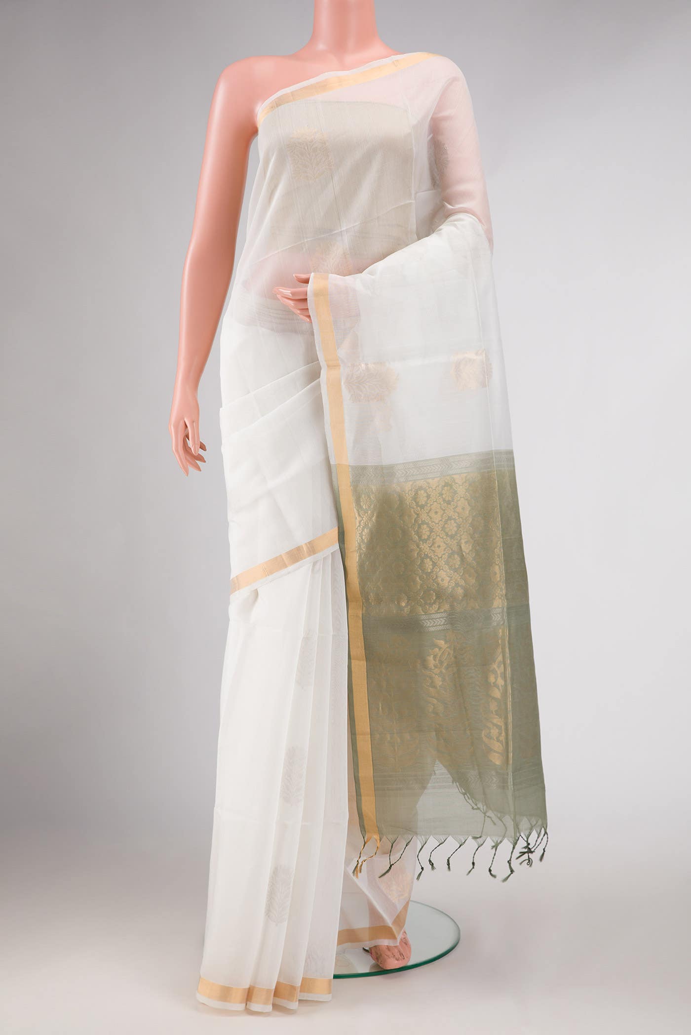 Off White Dual Tone Silk Cotton Saree
