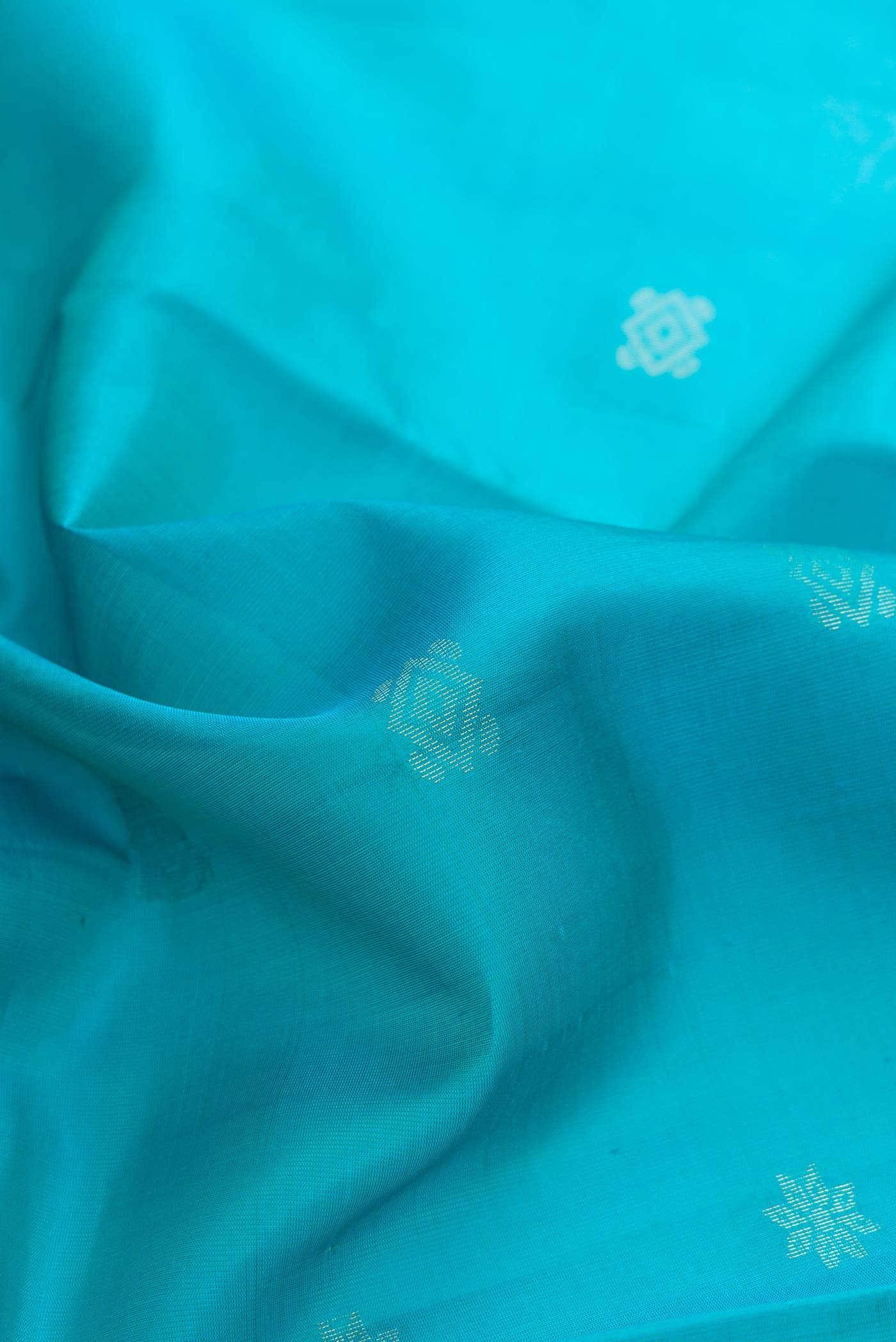 Green Dual Tone Soft Silk Saree